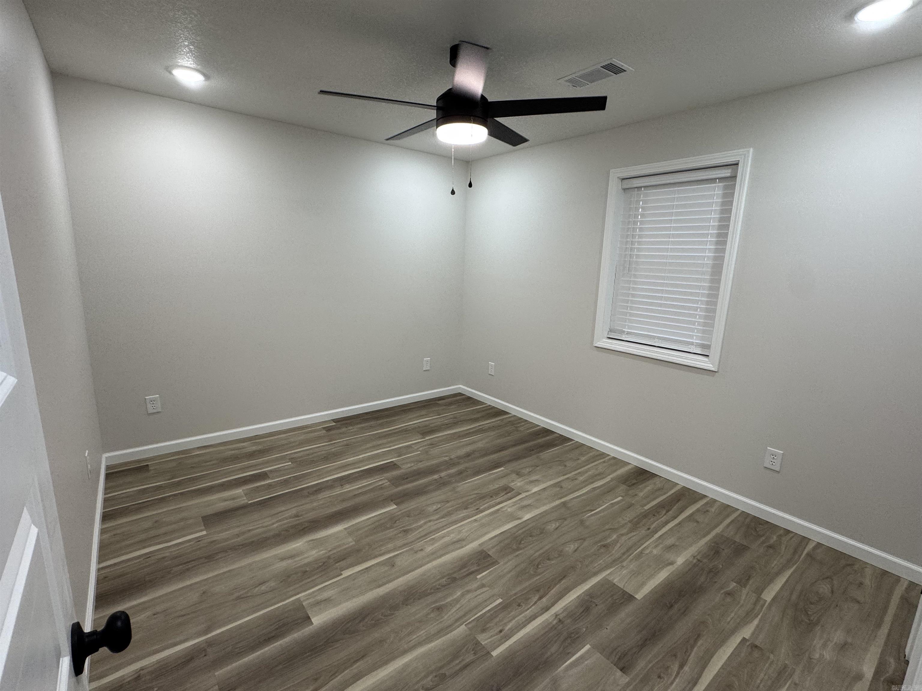 1300 S 7 St  Paragould, AR