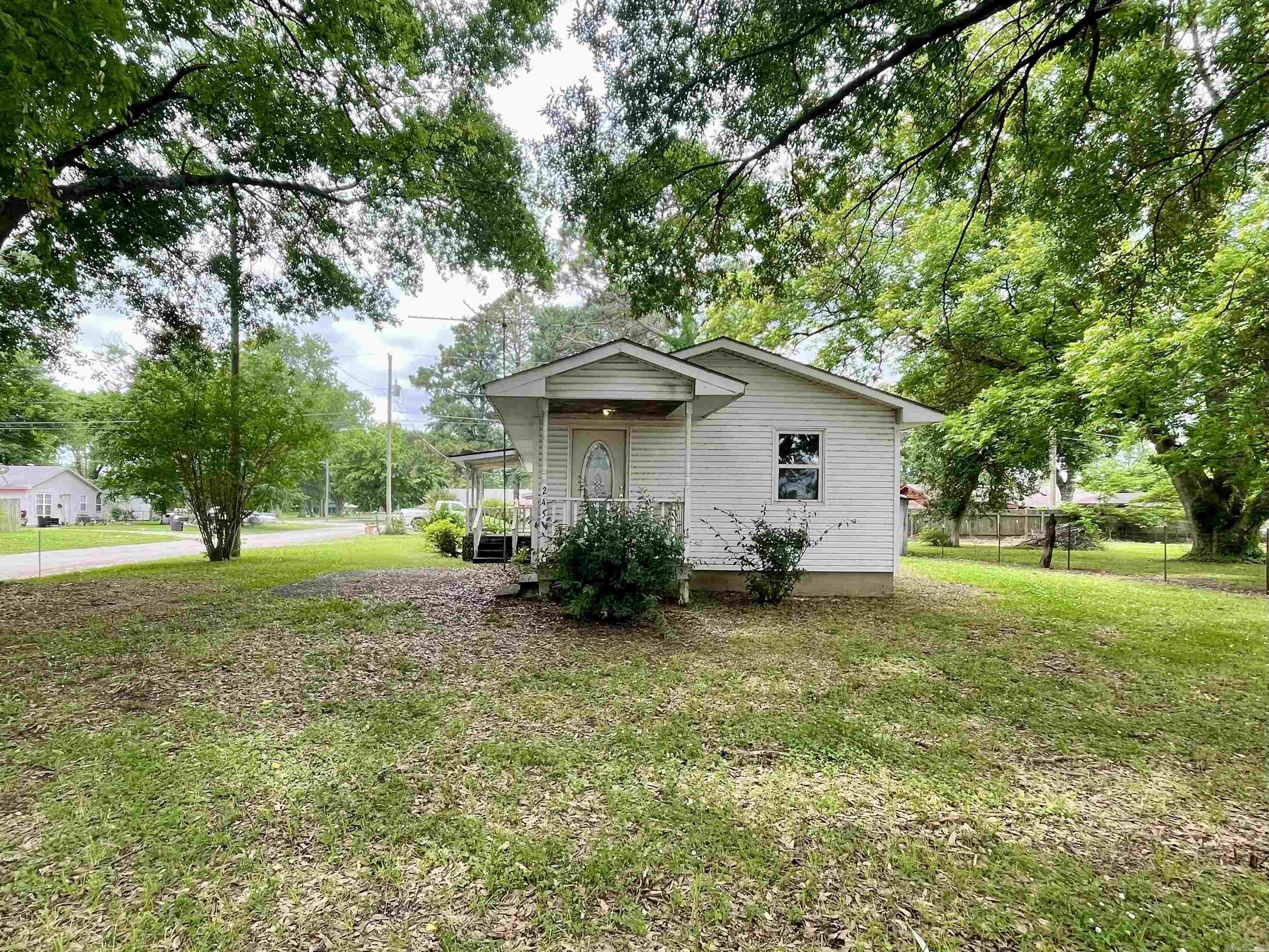 245 Birch  Trumann, AR