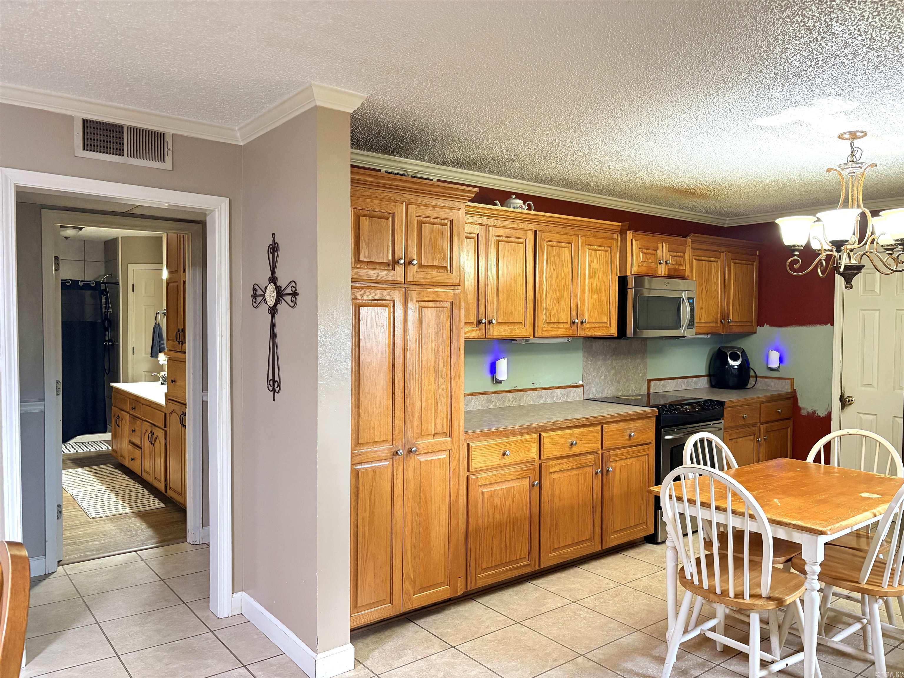 78 E Hwy 225  Greenbrier, AR