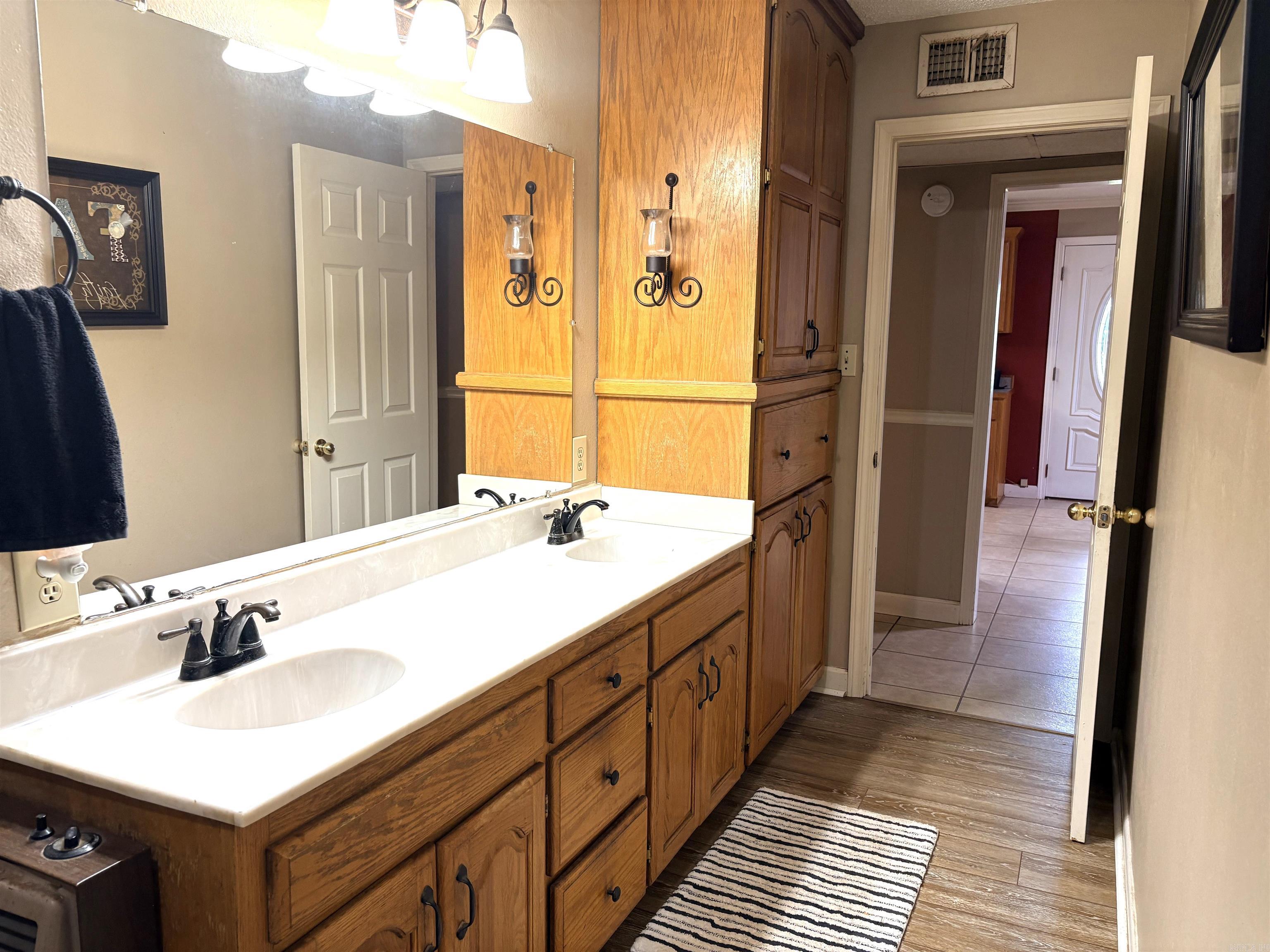 78 E Hwy 225  Greenbrier, AR