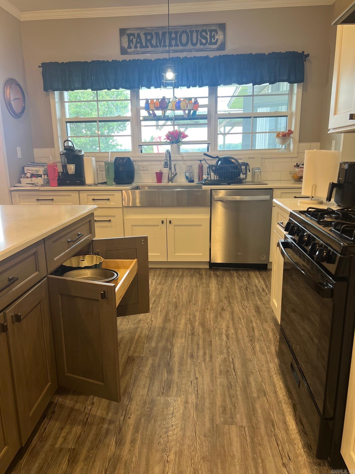 1002 AR 152 Hwy  Humphrey, AR