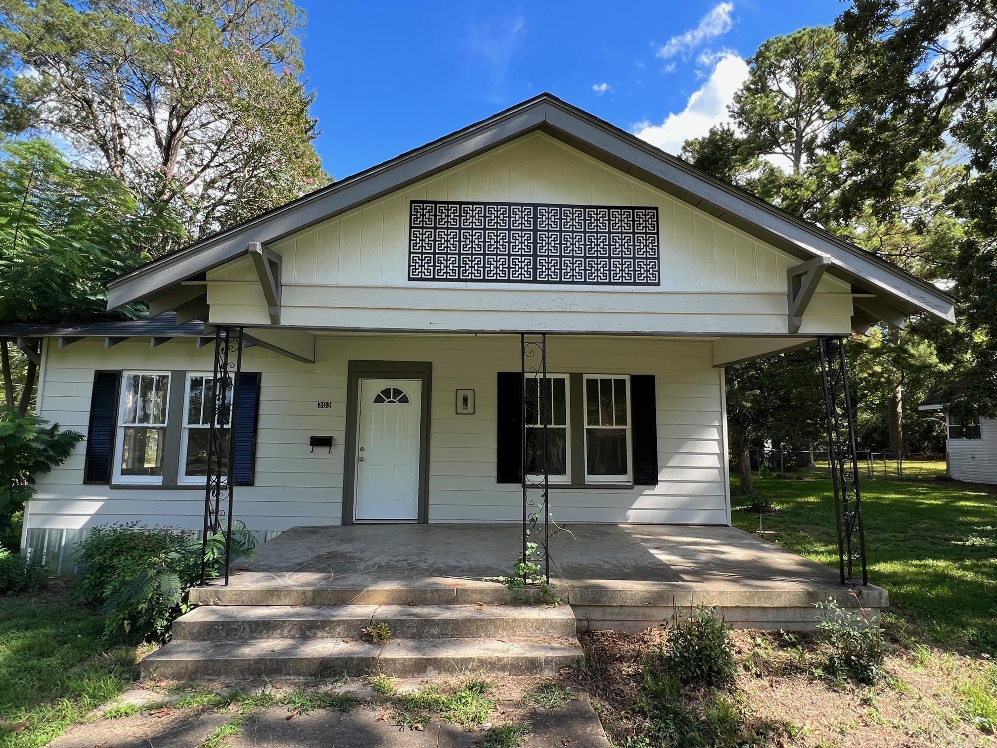 516 E 2nd S & 33 OTHER HOUSES & 8 LAND PARCELS & 5VACANT  Prescott, AR