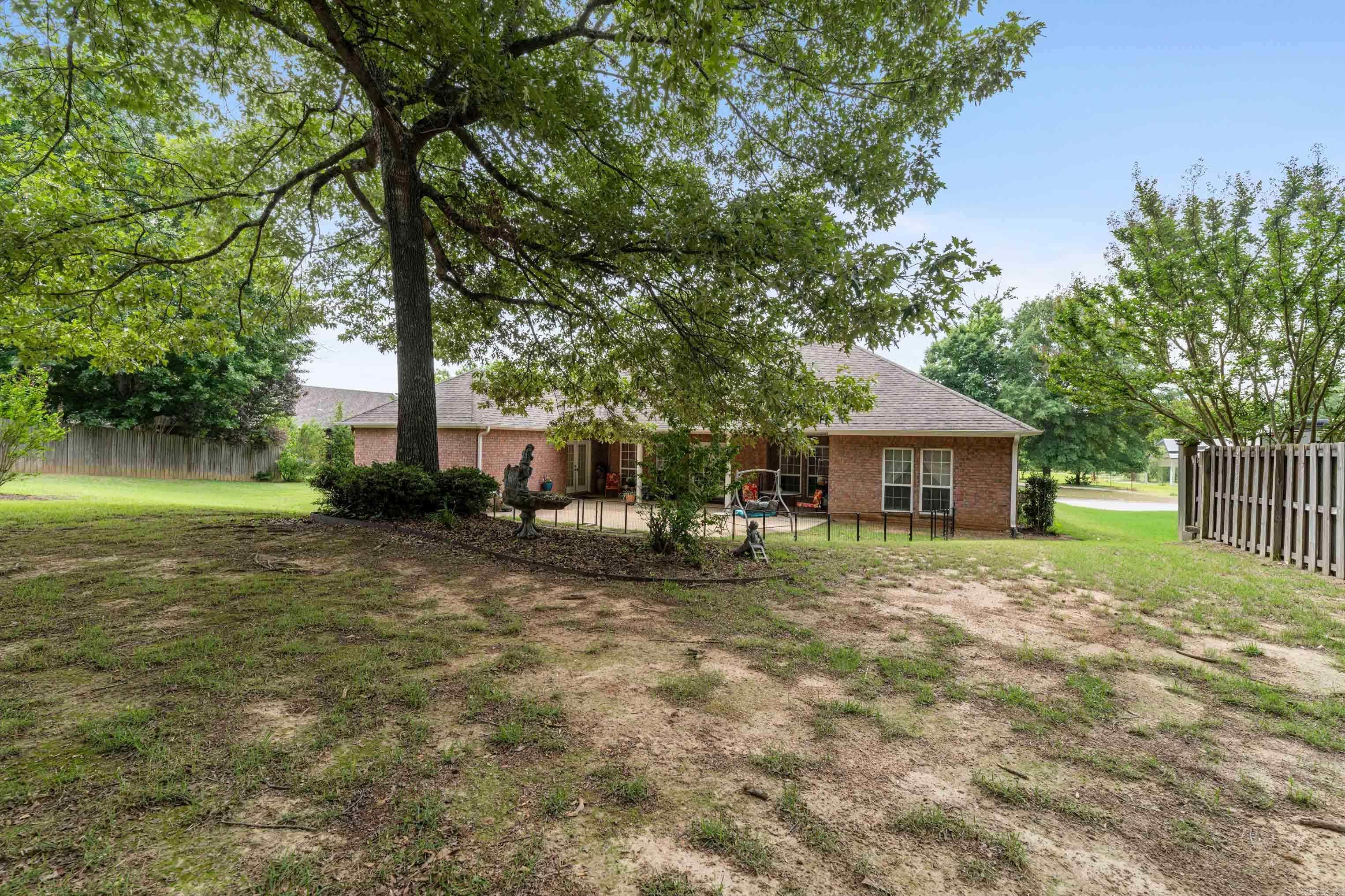 3810 Millbrook  Bryant, AR