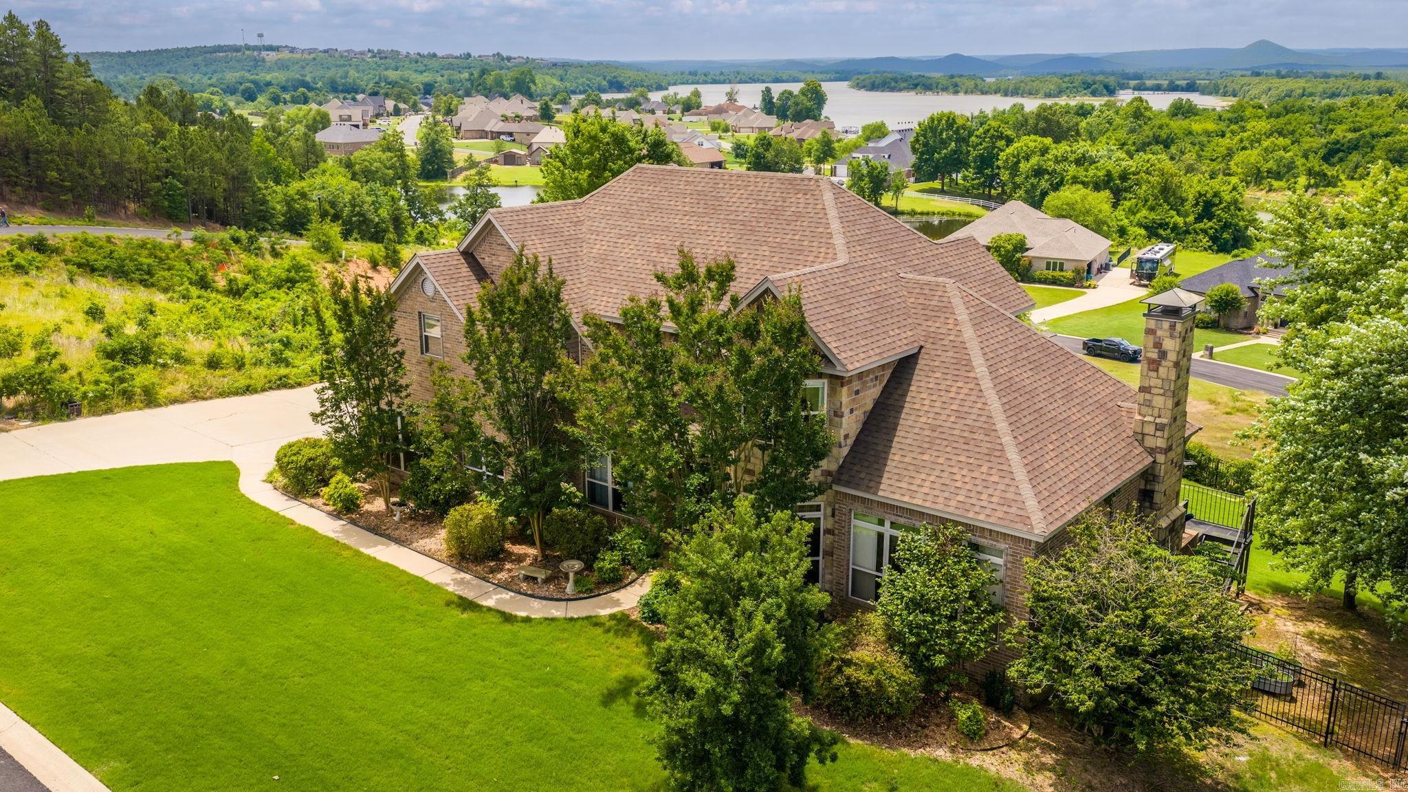 89 River Road Drive W  Mayflower, AR