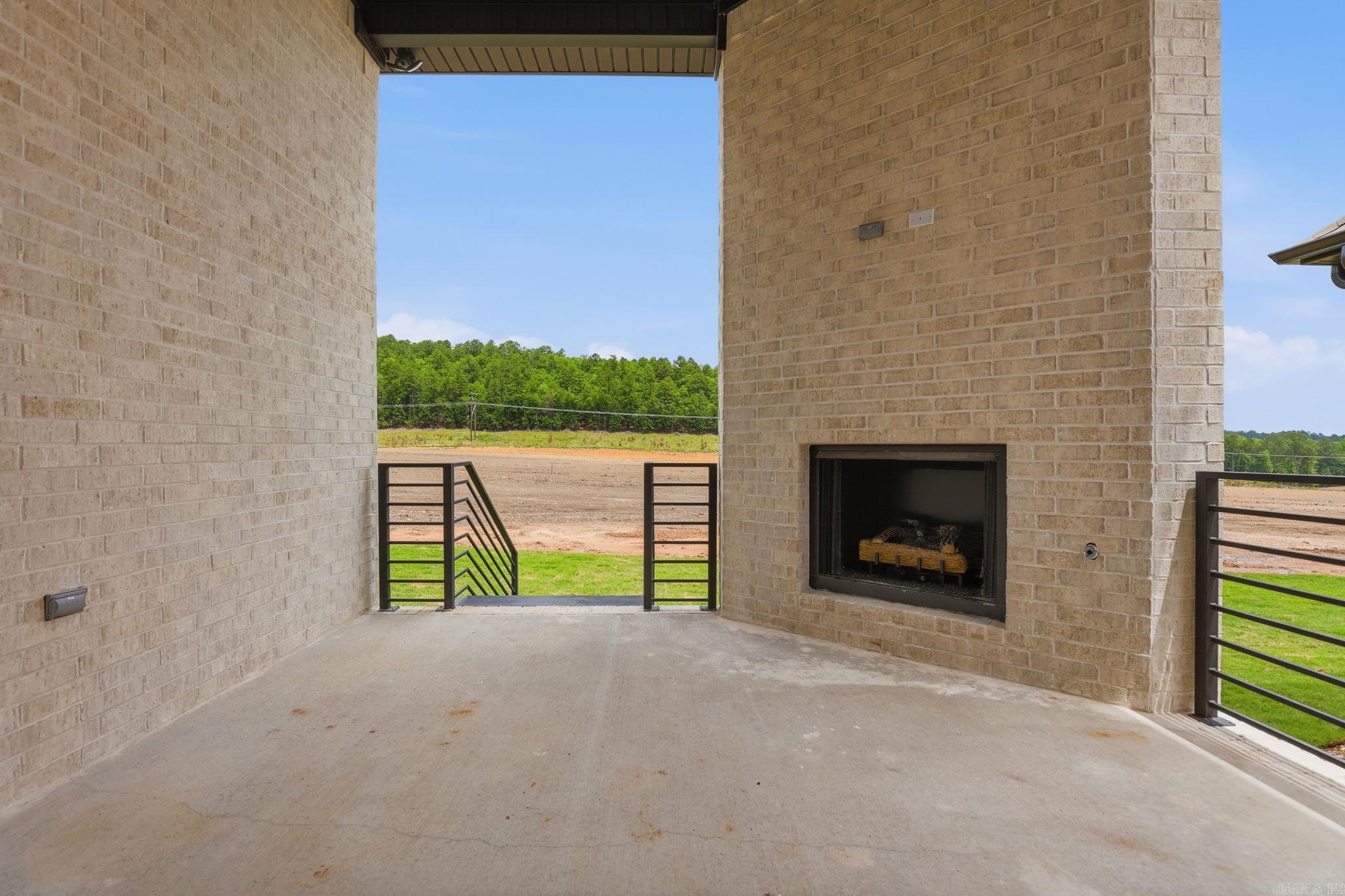 26 Mountain Brook  Little Rock, AR