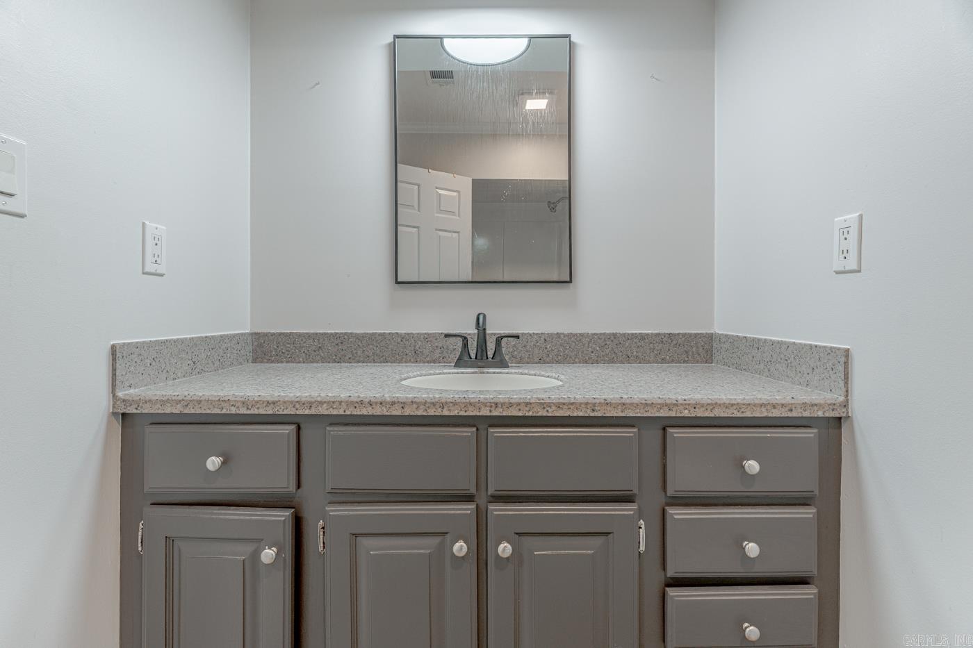 504 Honeysuckle  Trumann, AR