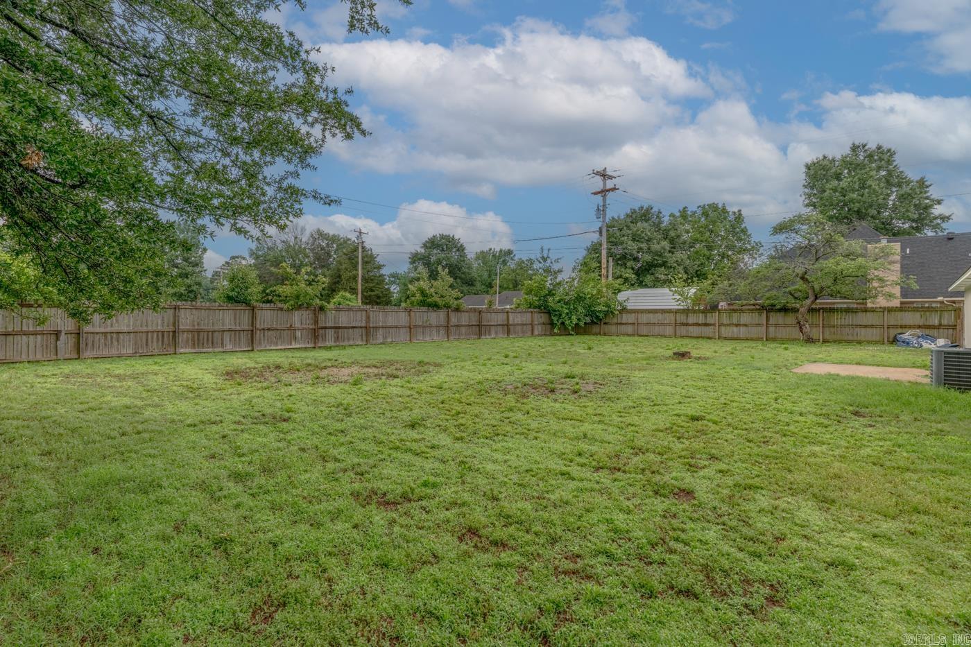 504 Honeysuckle  Trumann, AR