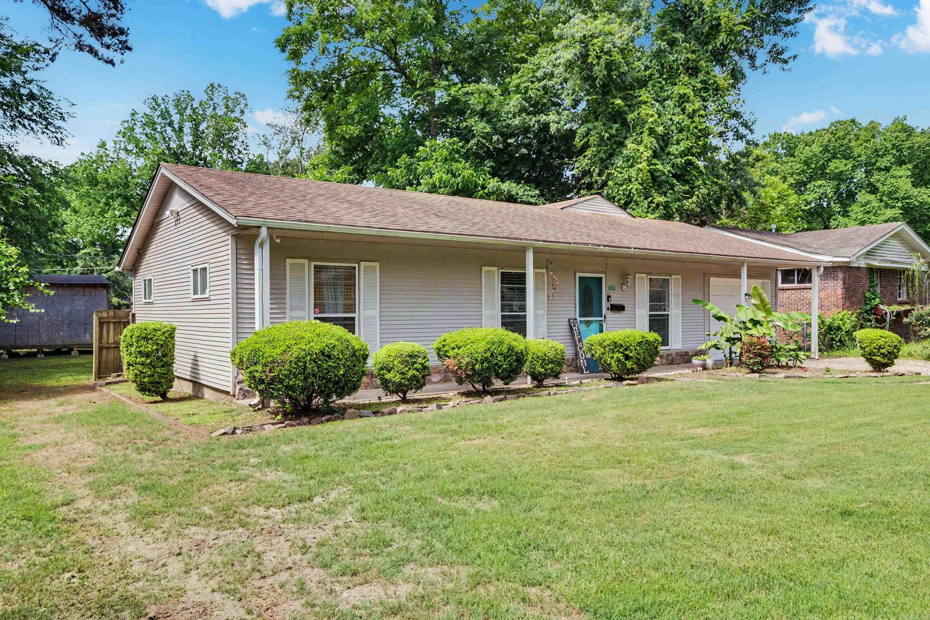 1804 Palomino  Sherwood, AR