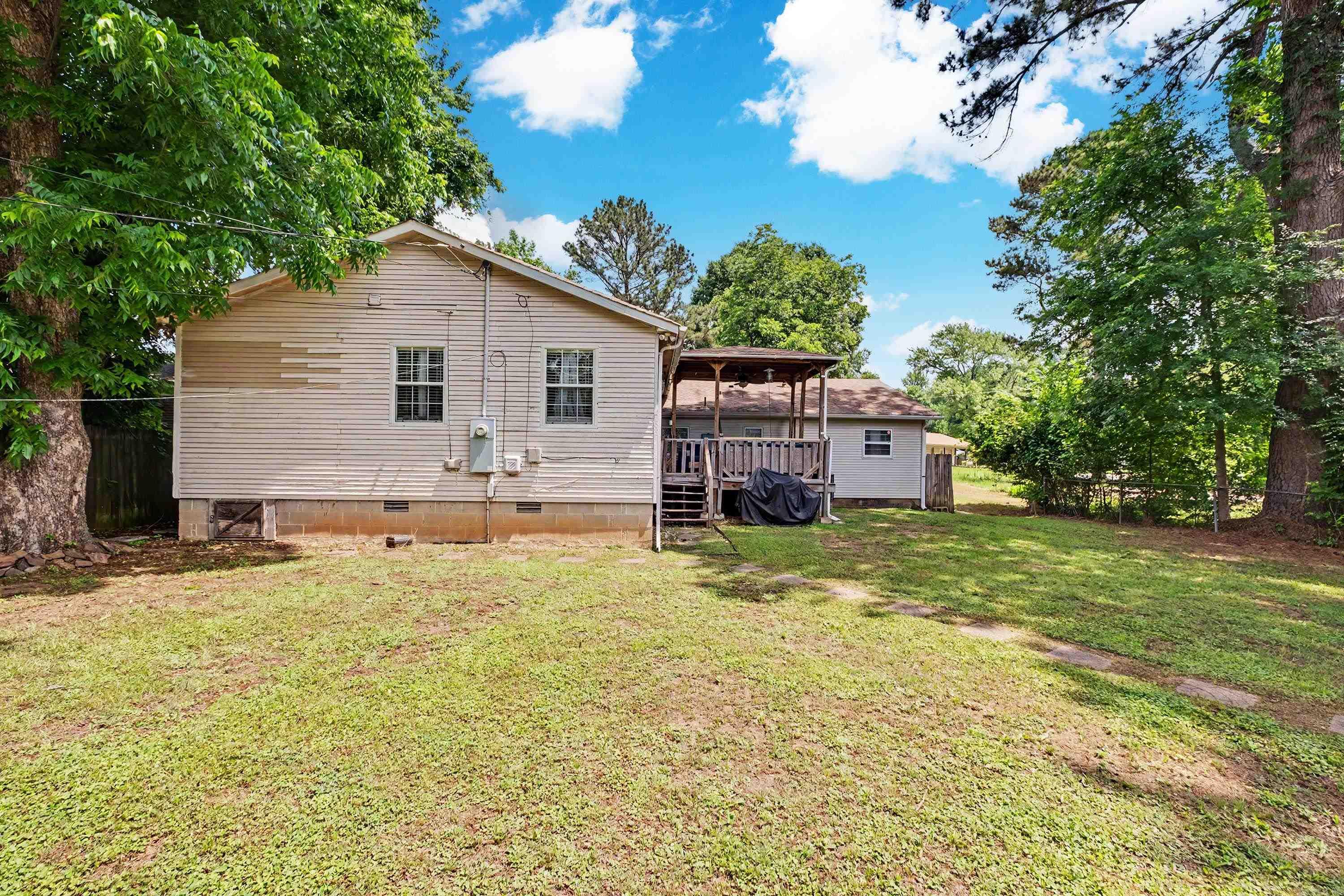 1804 Palomino  Sherwood, AR