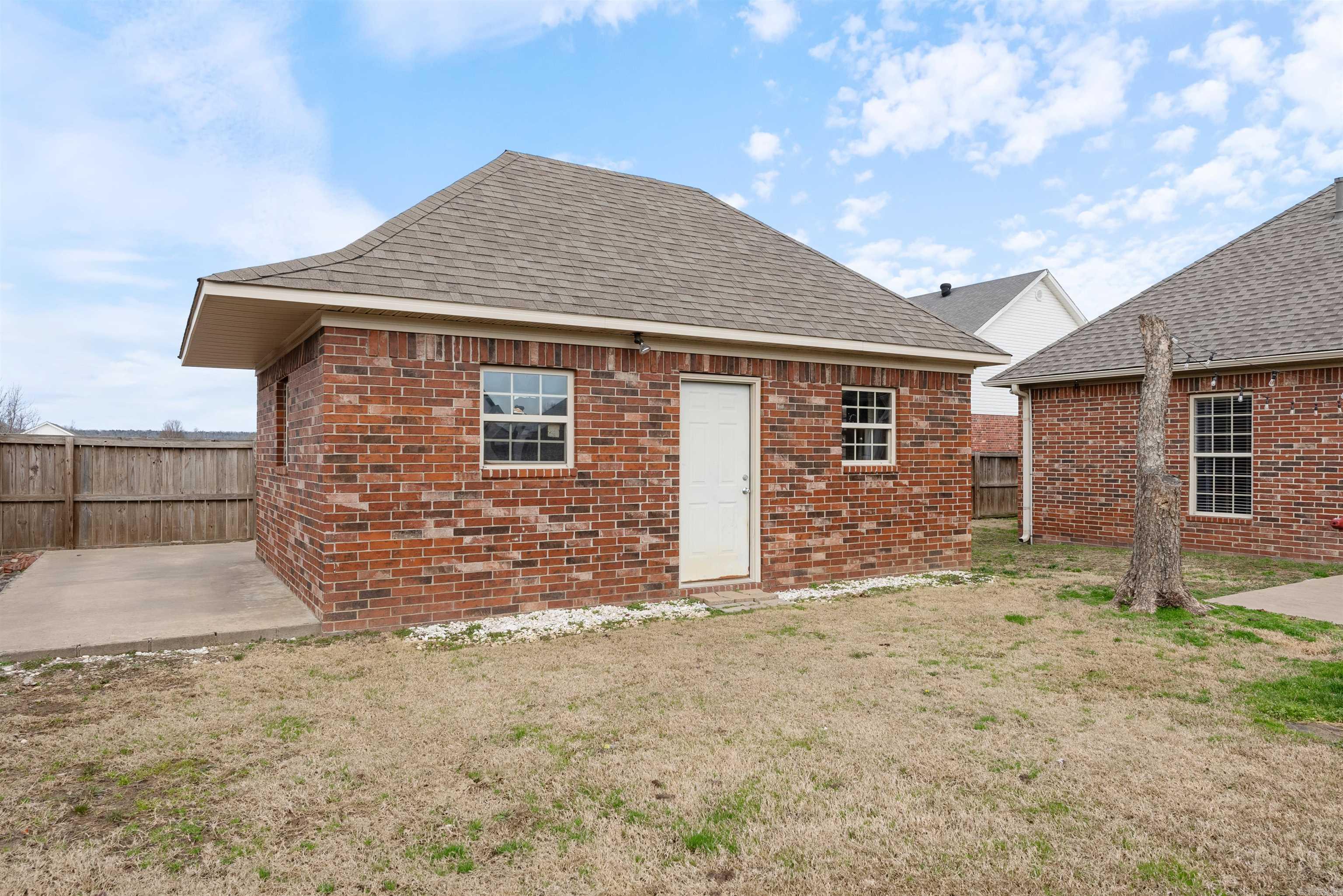 23 Kalli  Vilonia, AR