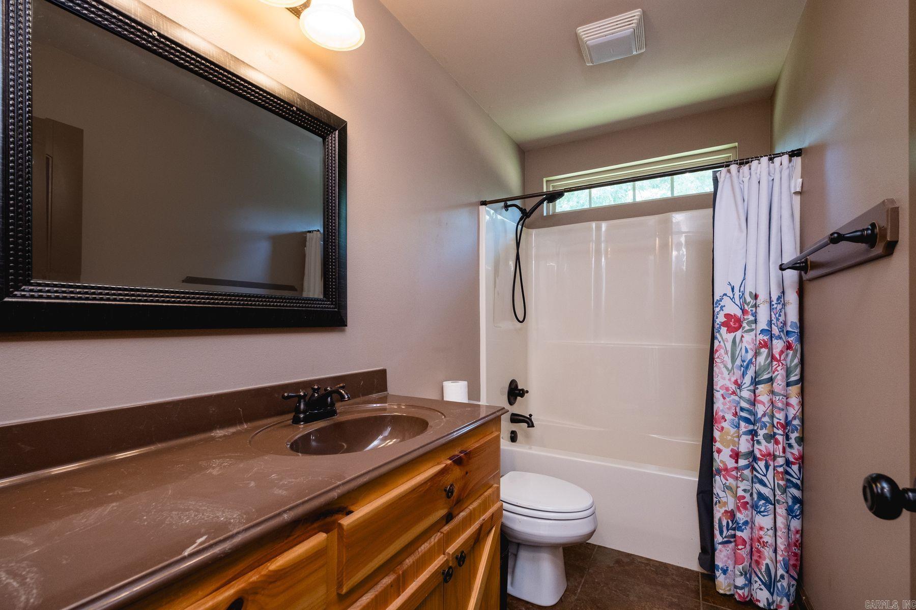 4951 Dixie Lane  Benton, AR