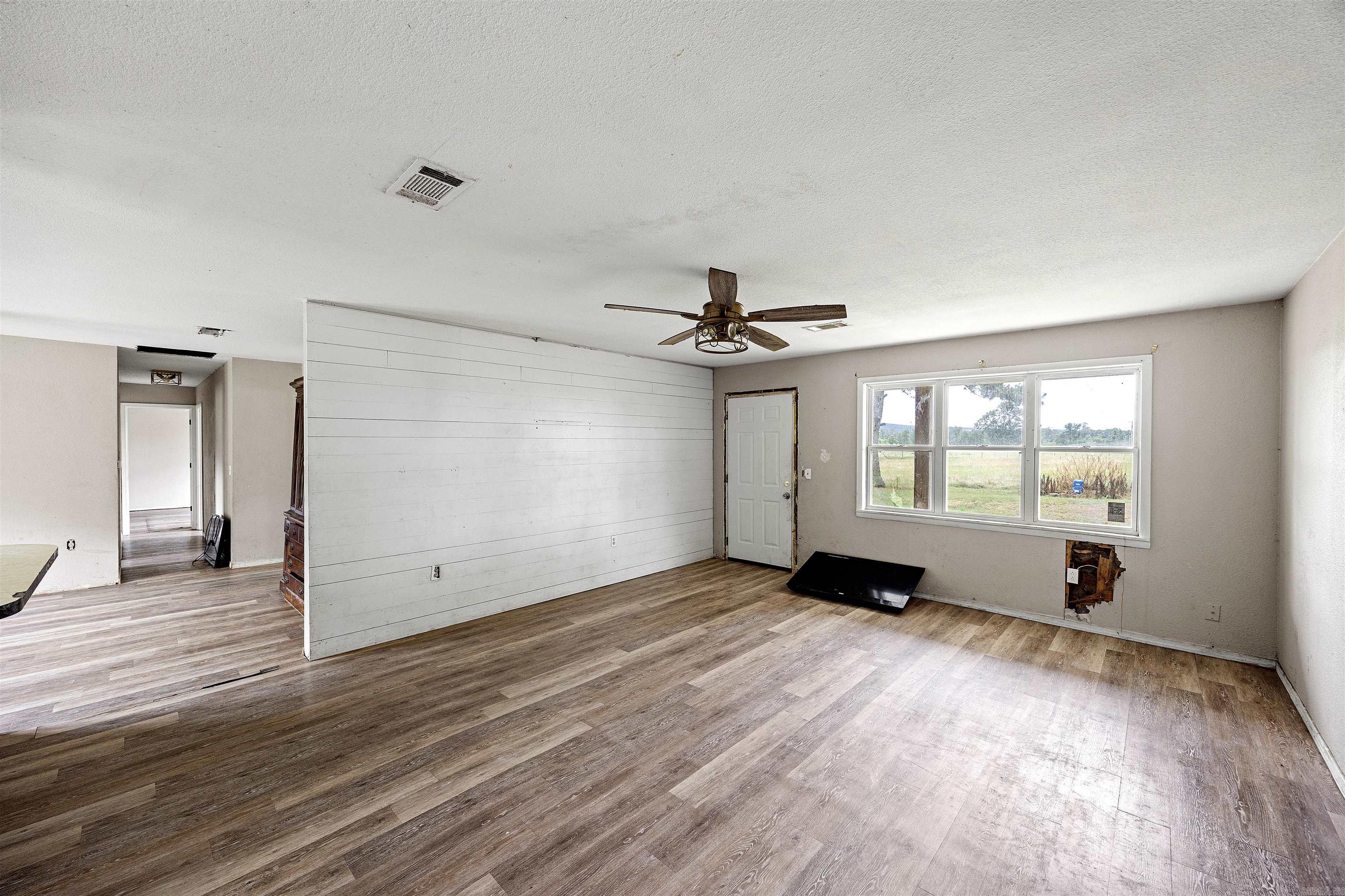 70 Scott  Perry, AR