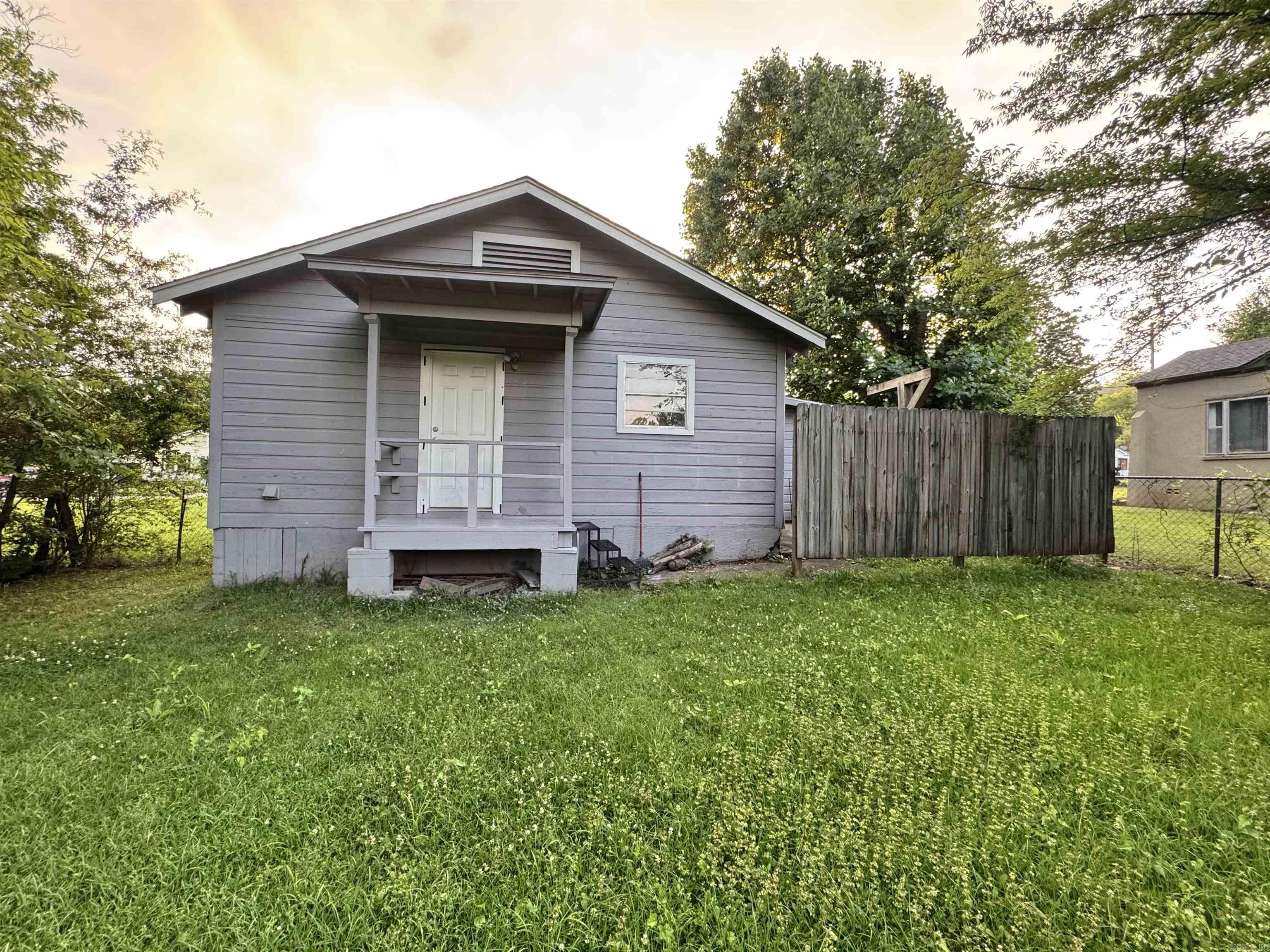126 Gardner  Hot Springs, AR