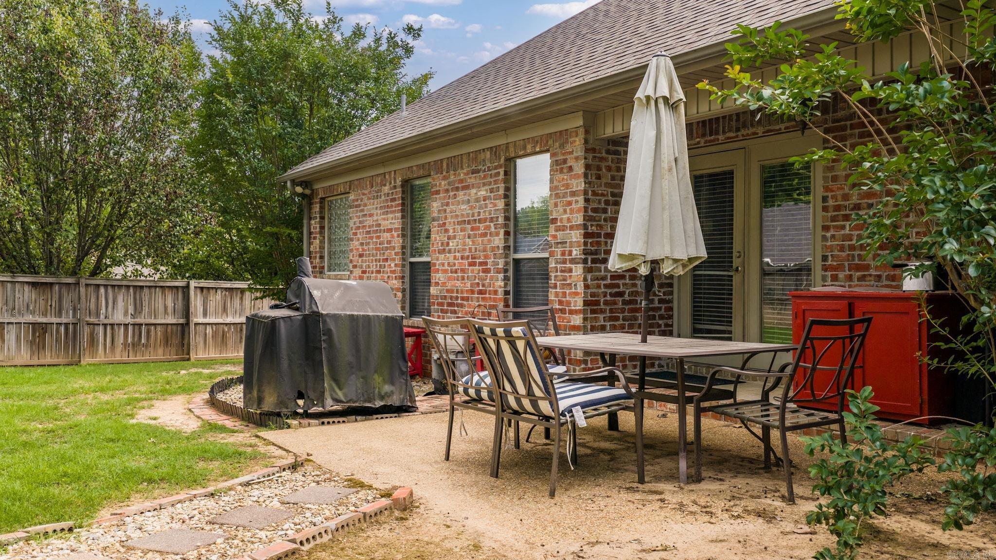 355 Wedgewood Pt  Conway, AR