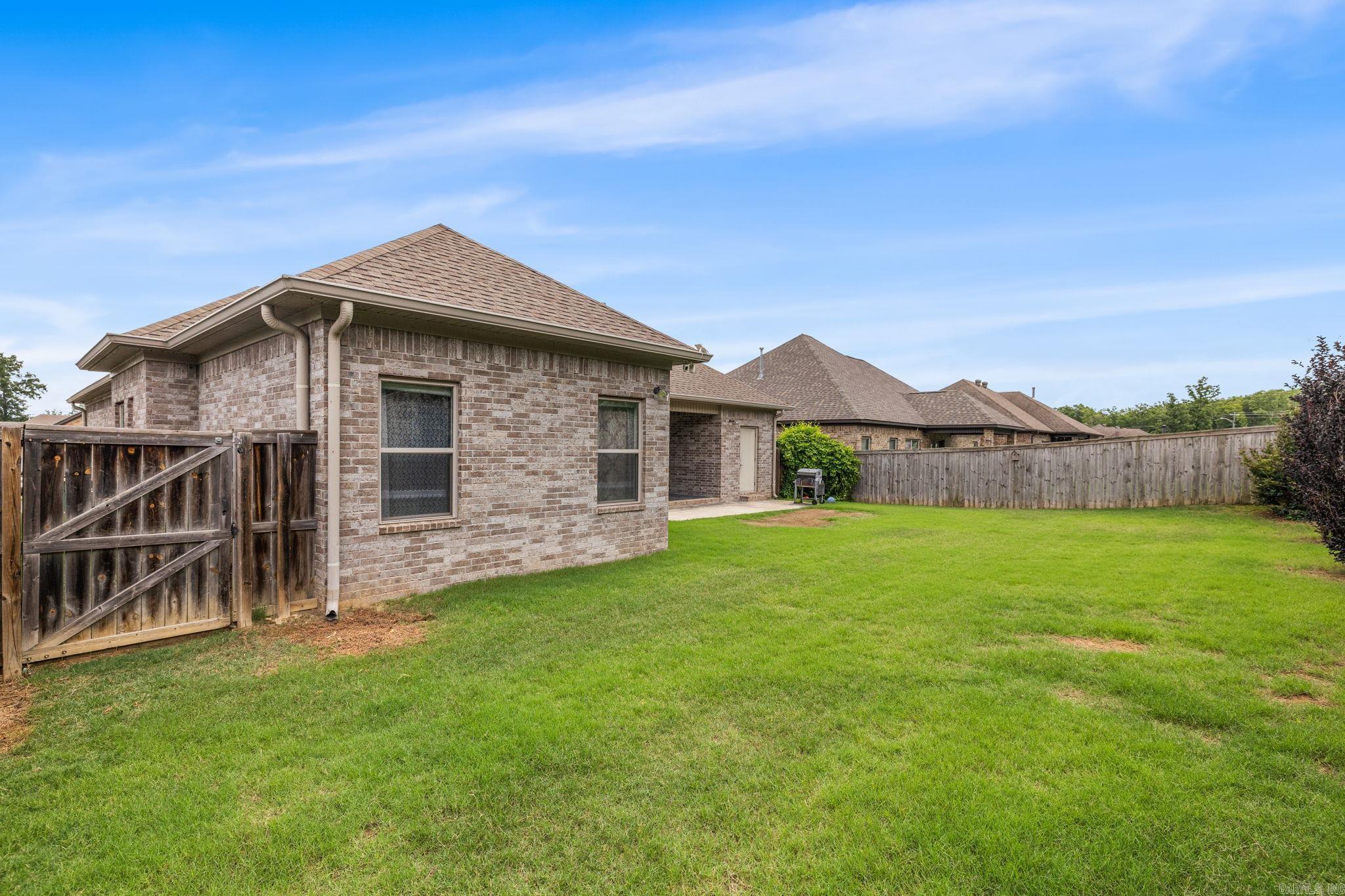 9517 Meadow Valley  Sherwood, AR