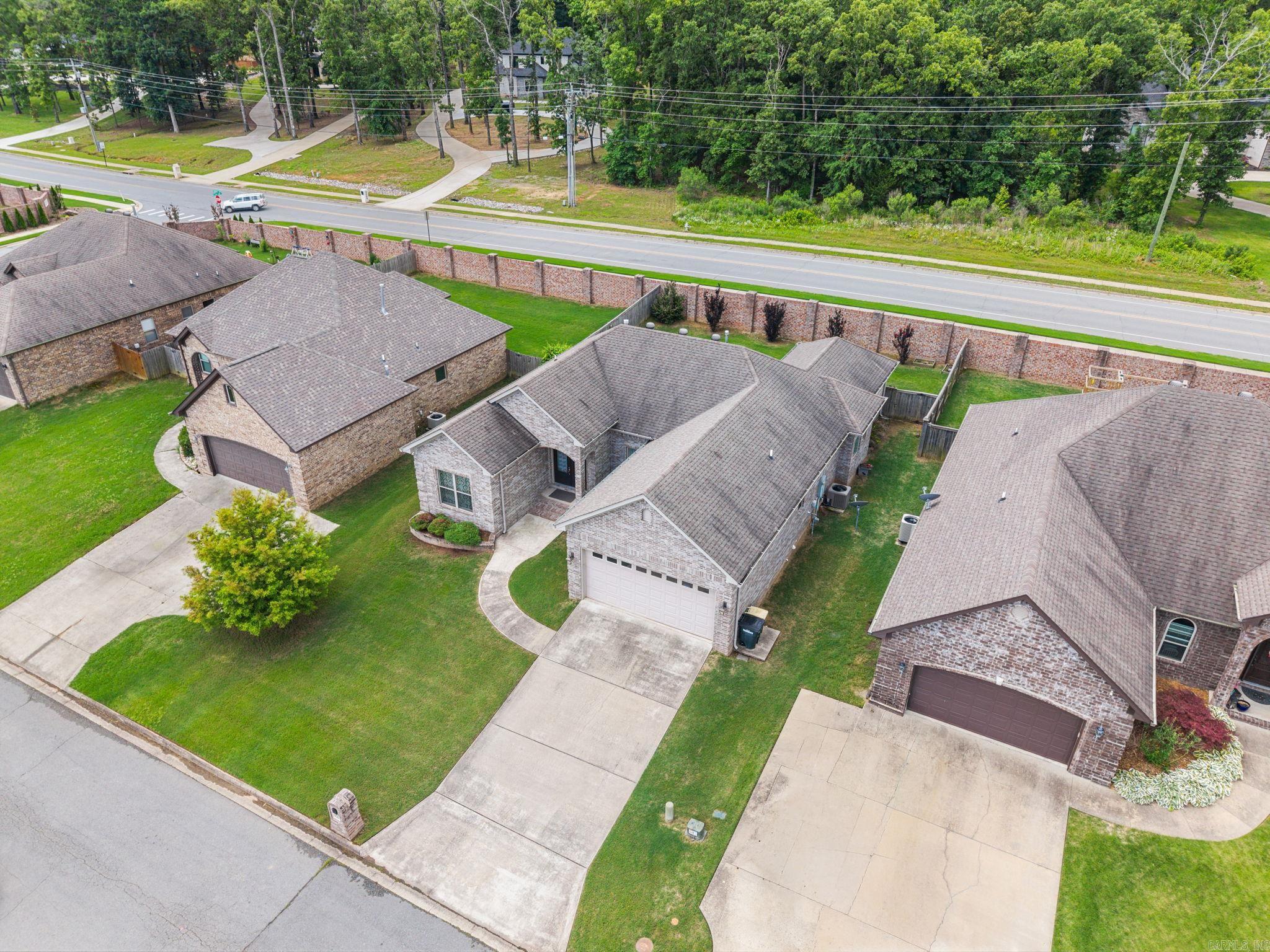 9517 Meadow Valley  Sherwood, AR