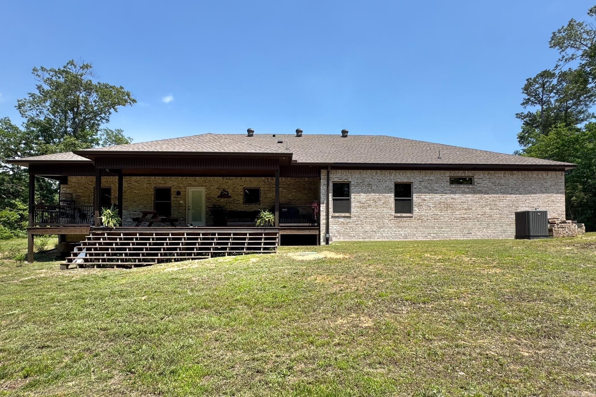 5111 Oklahoma Inn  Benton, AR
