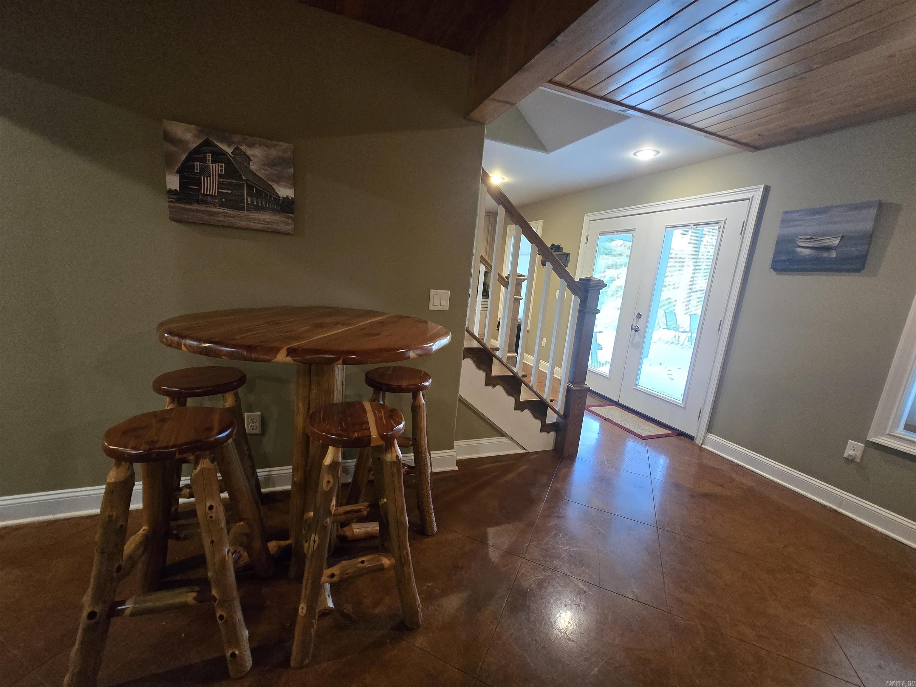 205 Cooper Kate  Norfork, AR
