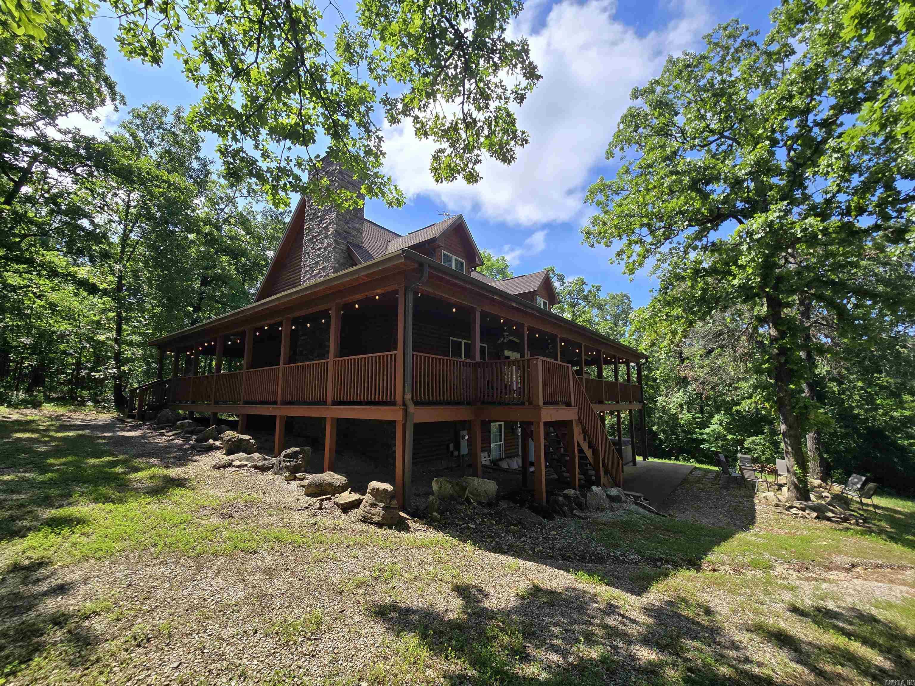 205 Cooper Kate  Norfork, AR