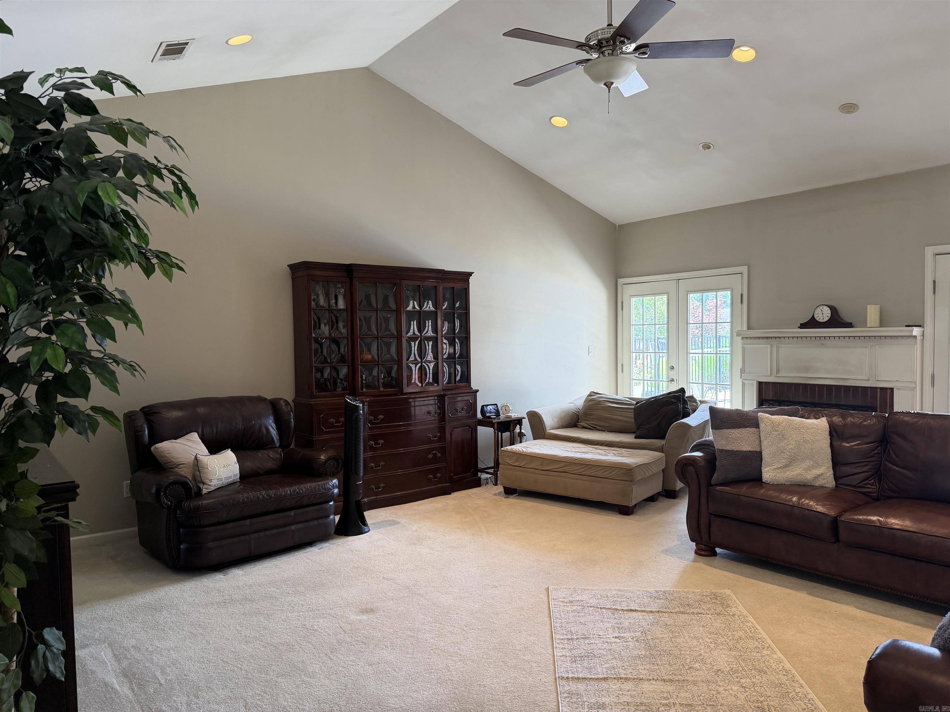 134 W Little Lane  White Hall, AR