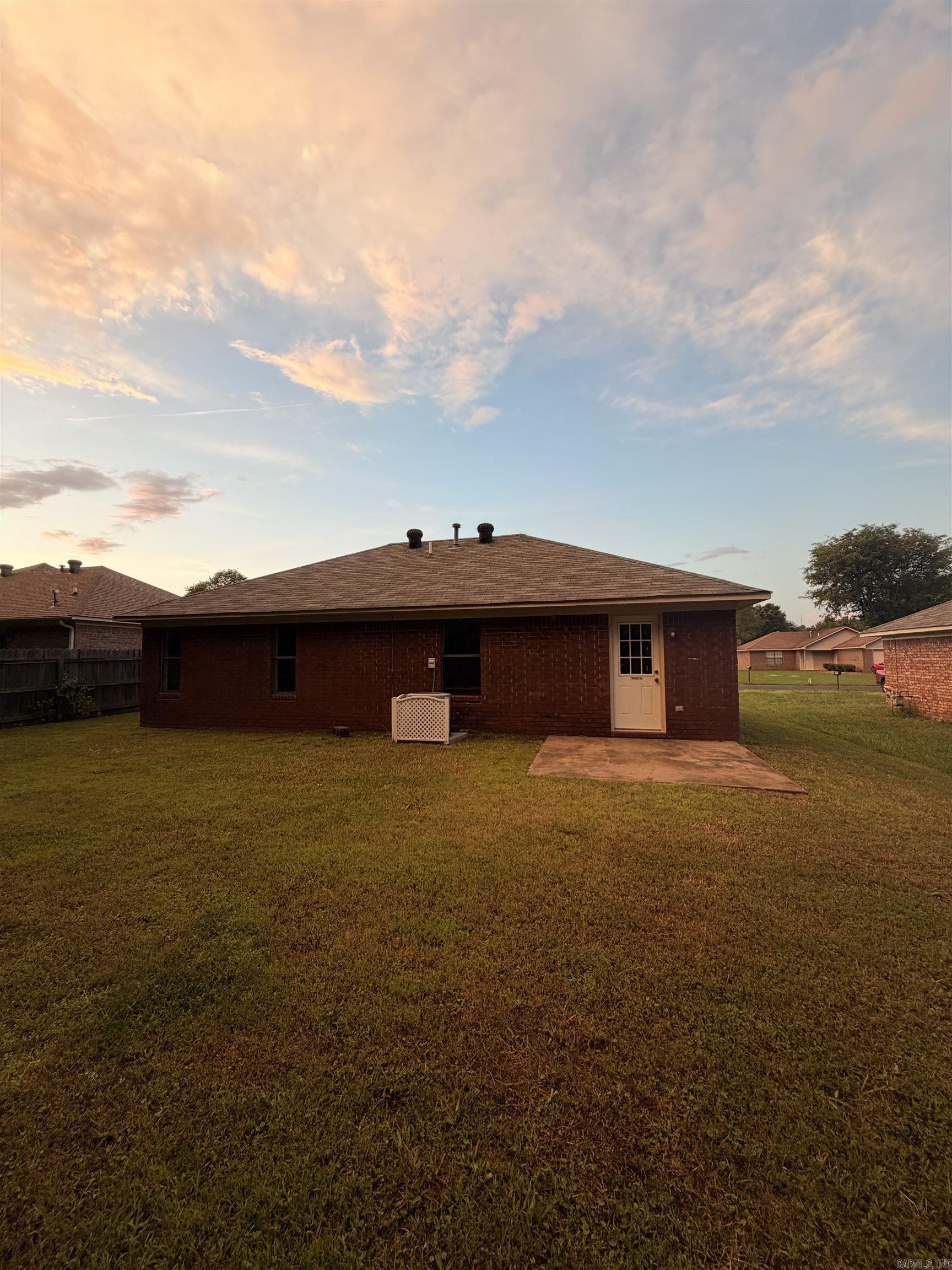 2575 Winchester  Conway, AR