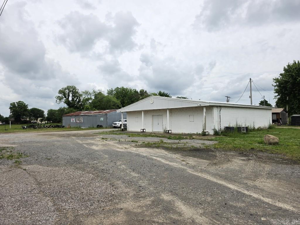 1426 & 1430 Falls Blvd  Wynne, AR