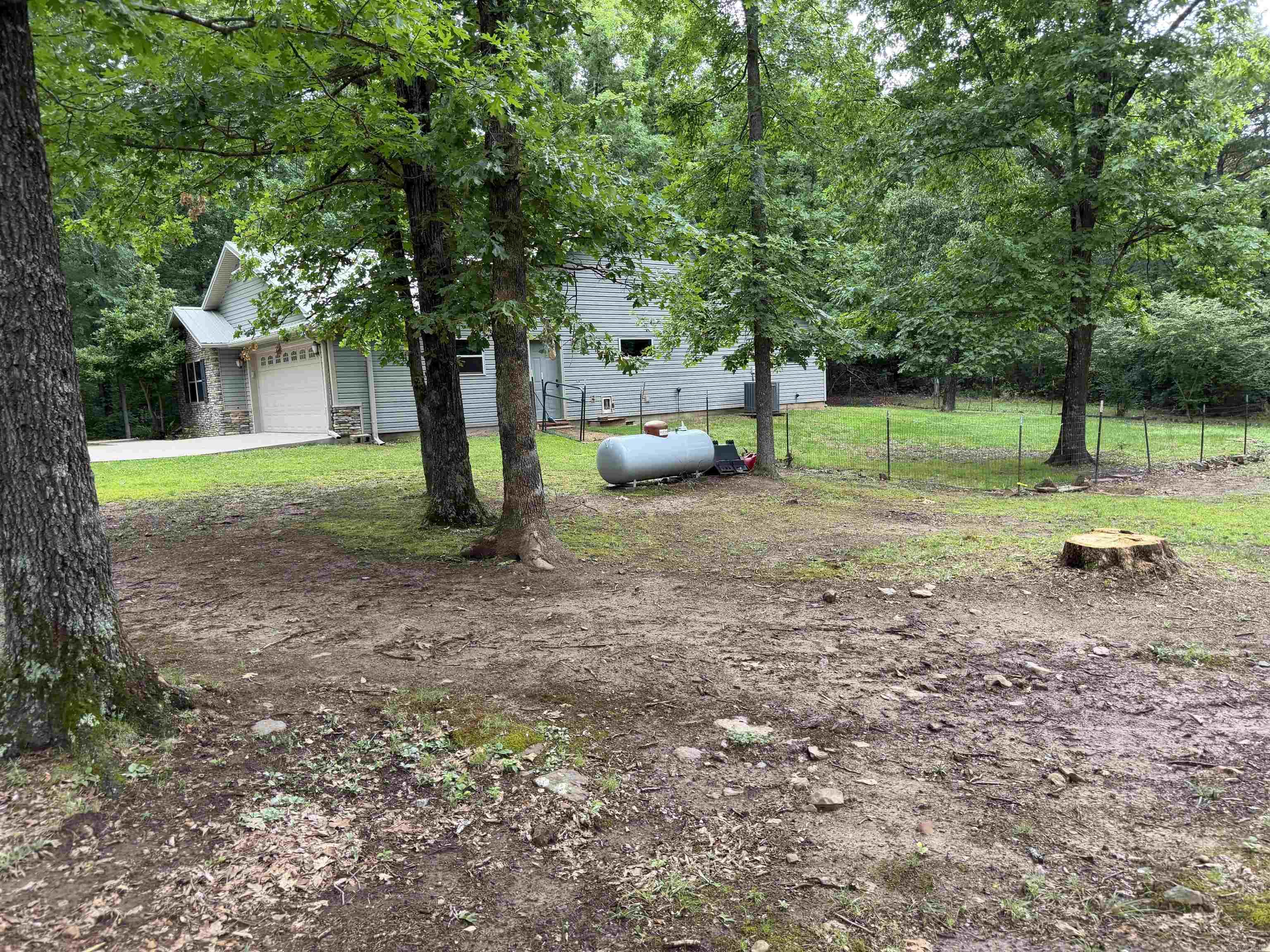 252 J Lynne  Mountain View, AR