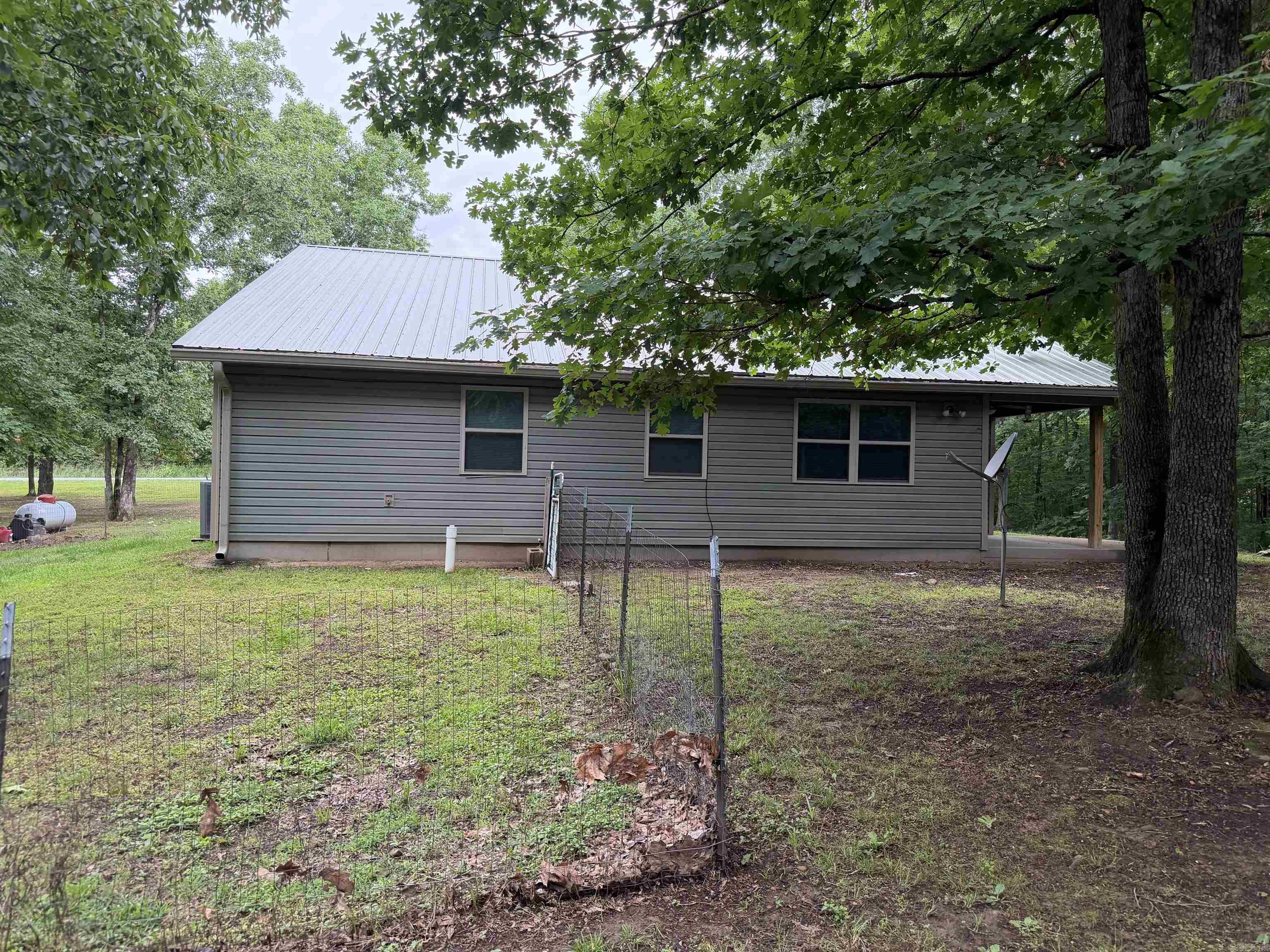 252 J Lynne  Mountain View, AR