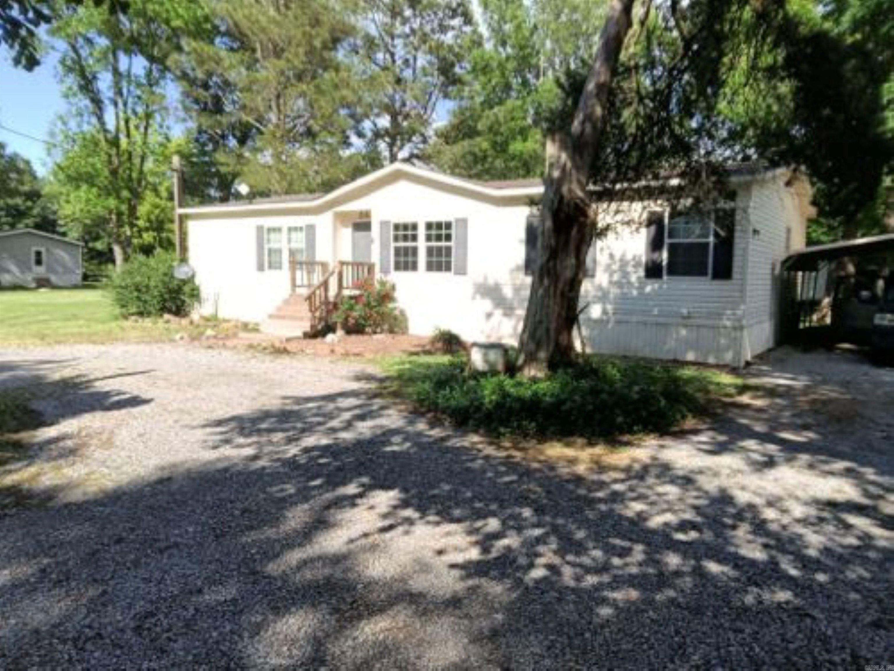 216 N Columbia  Almyra, AR