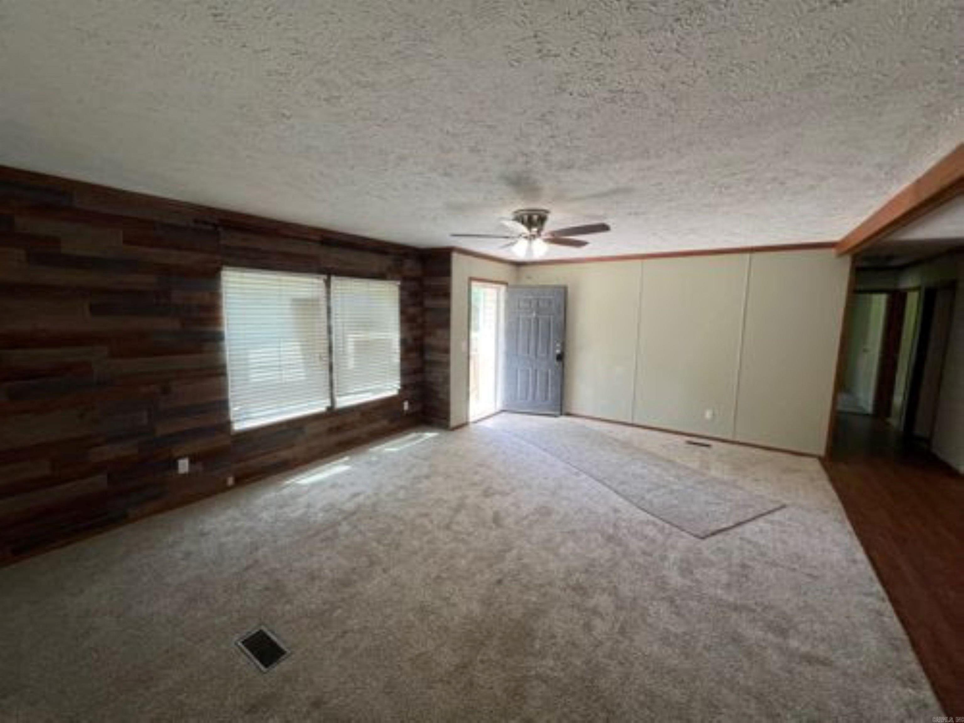 216 N Columbia  Almyra, AR