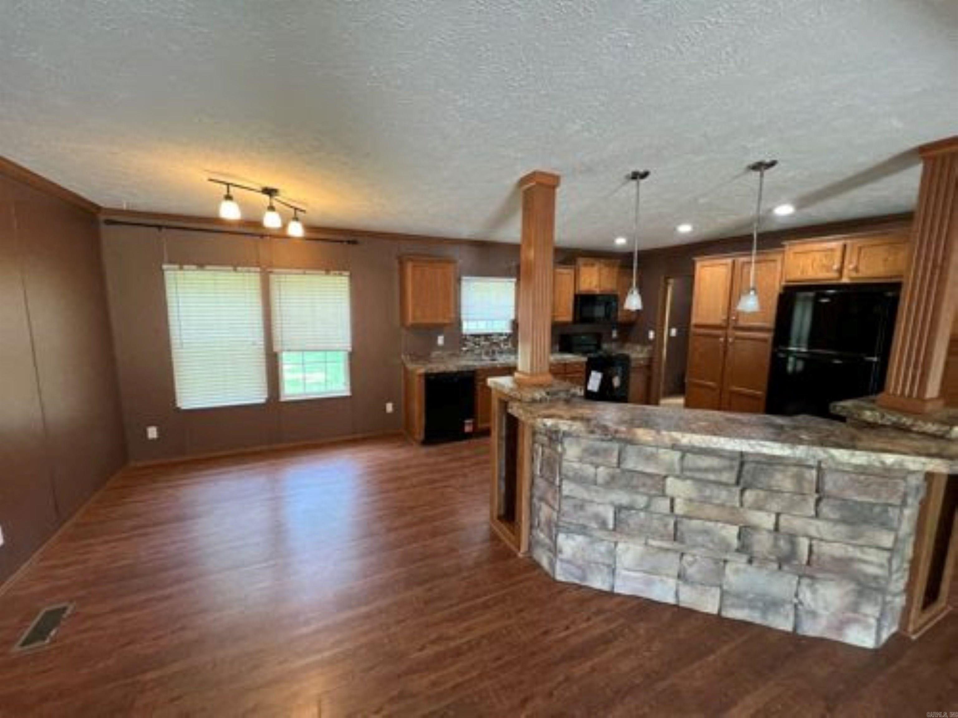 216 N Columbia  Almyra, AR