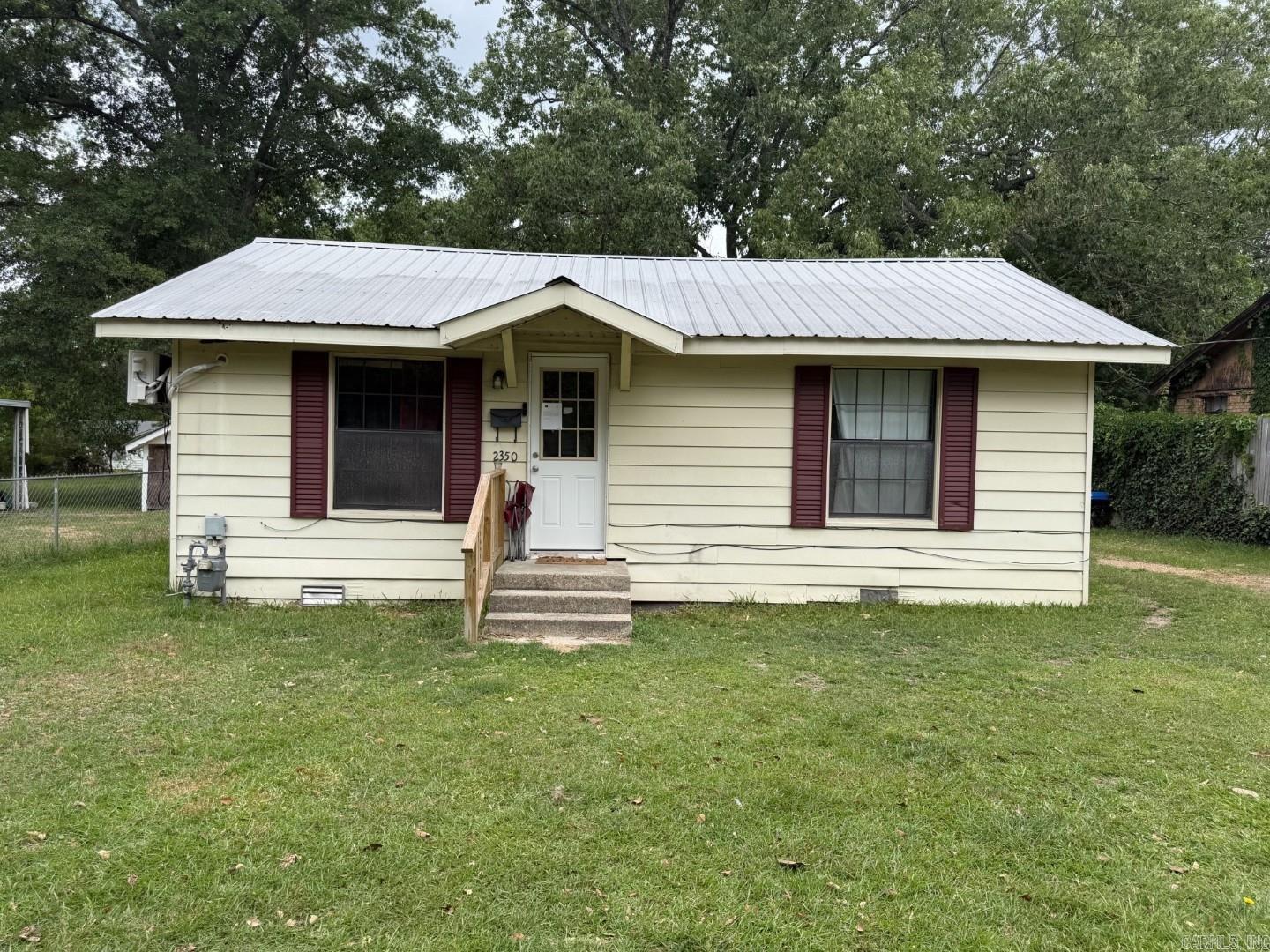 18 Properties  Camden, AR
