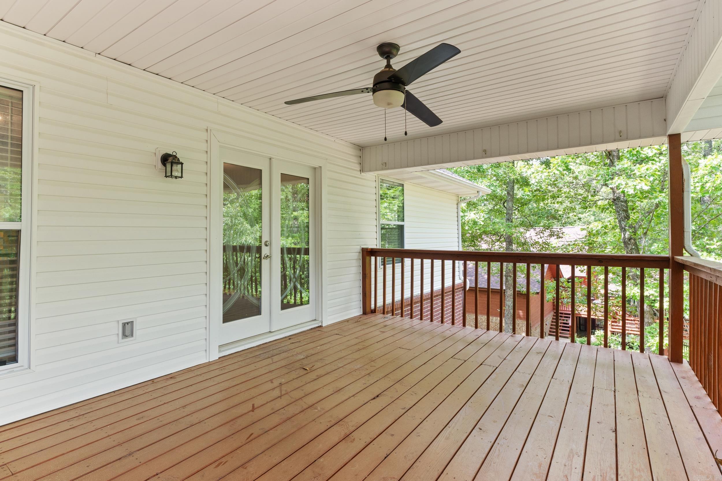 96 Woodcreek Court  Mountain Home, AR