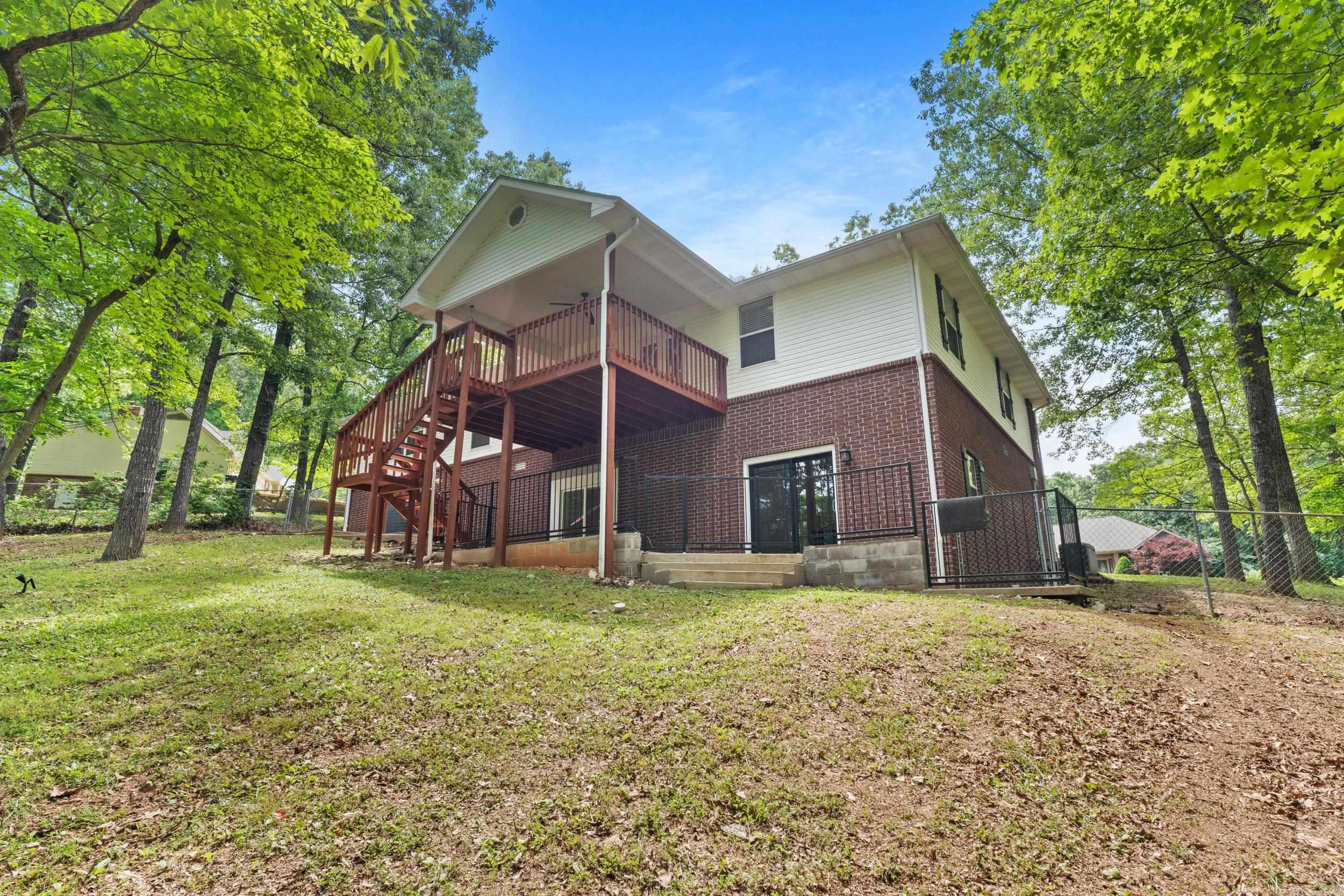 96 Woodcreek Court  Mountain Home, AR