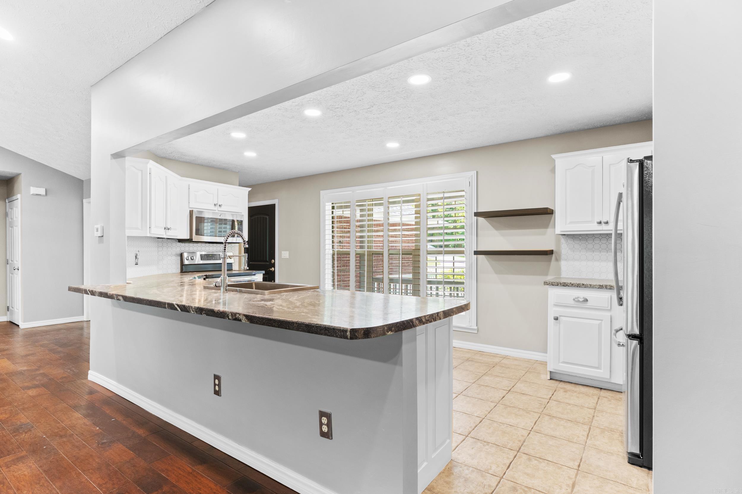 96 Woodcreek Court  Mountain Home, AR