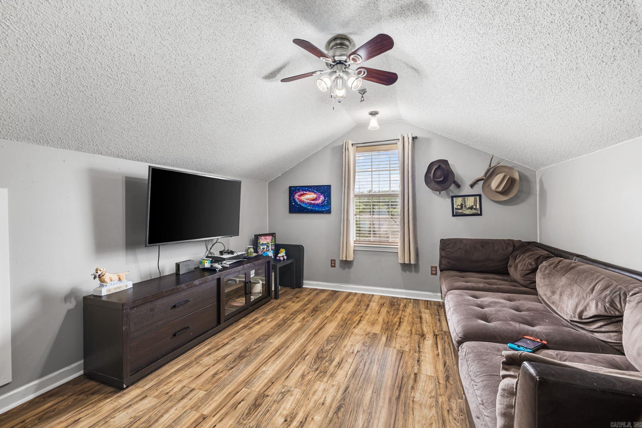 15 Barberry  Cabot, AR