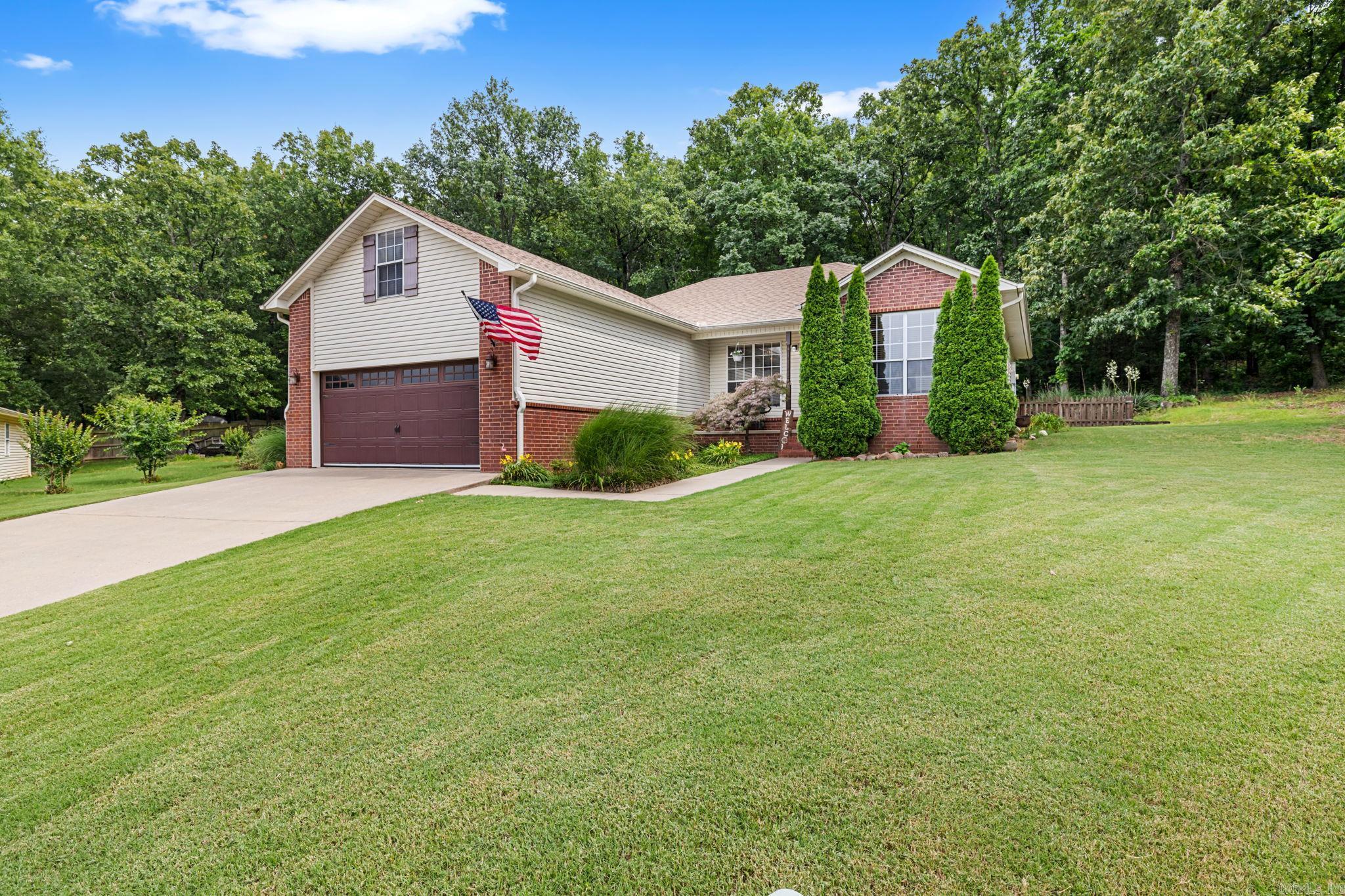 15 Barberry  Cabot, AR