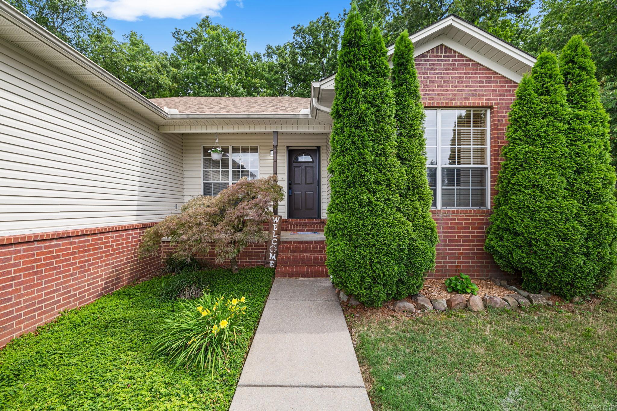 15 Barberry  Cabot, AR