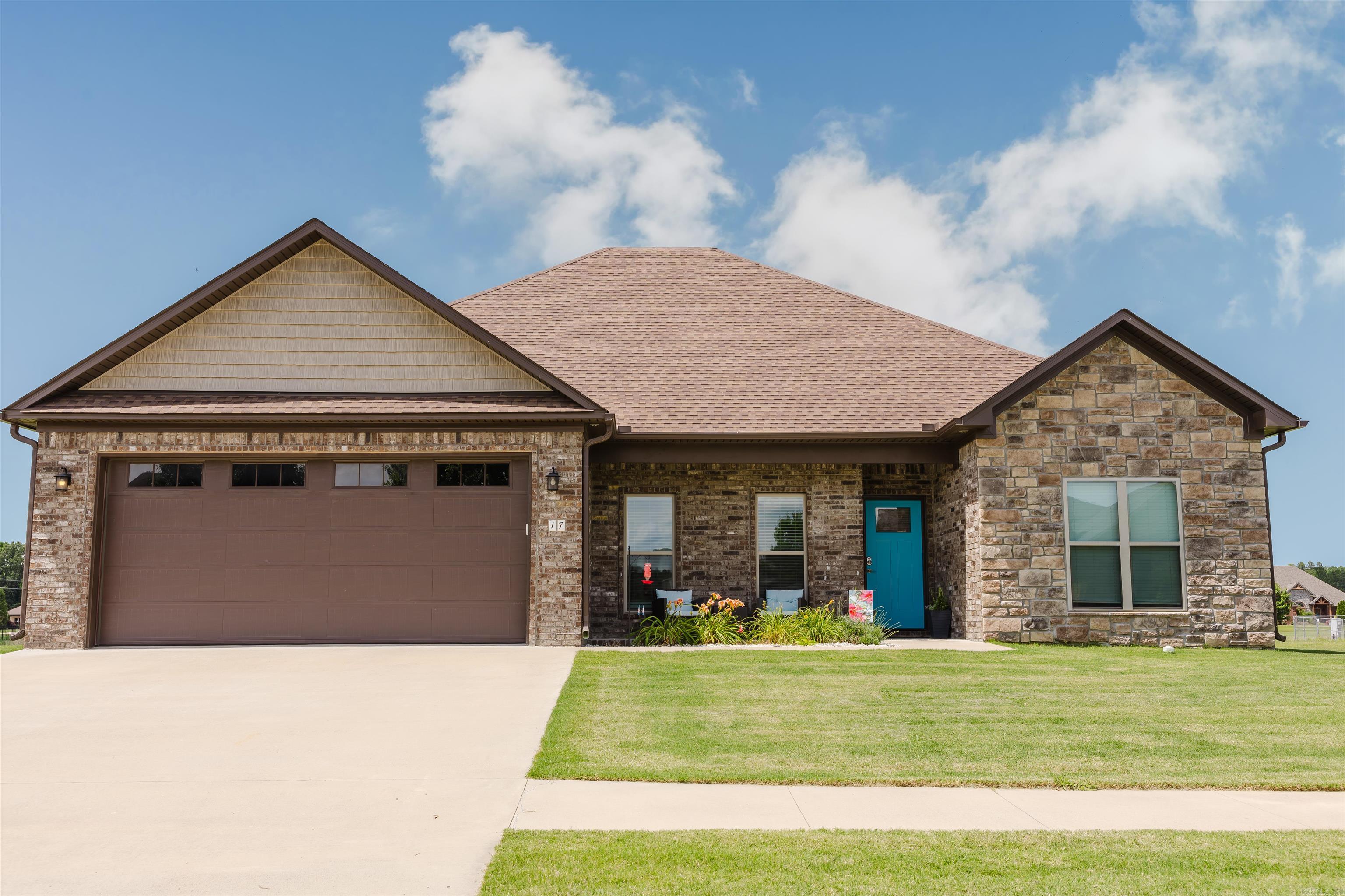 17 Palamino  Vilonia, AR
