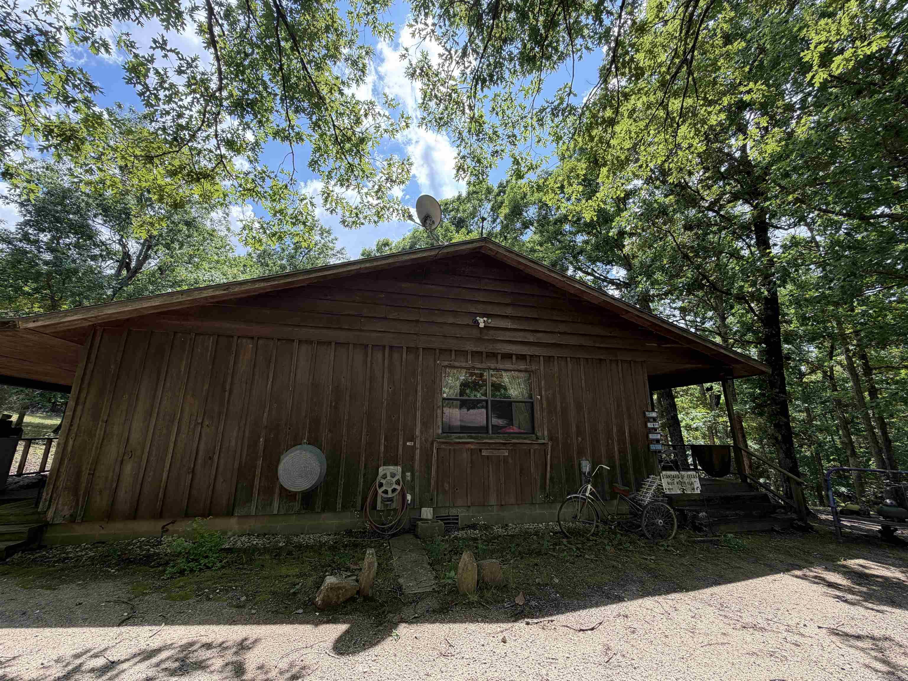 153 Wenger Lane  Mena, AR