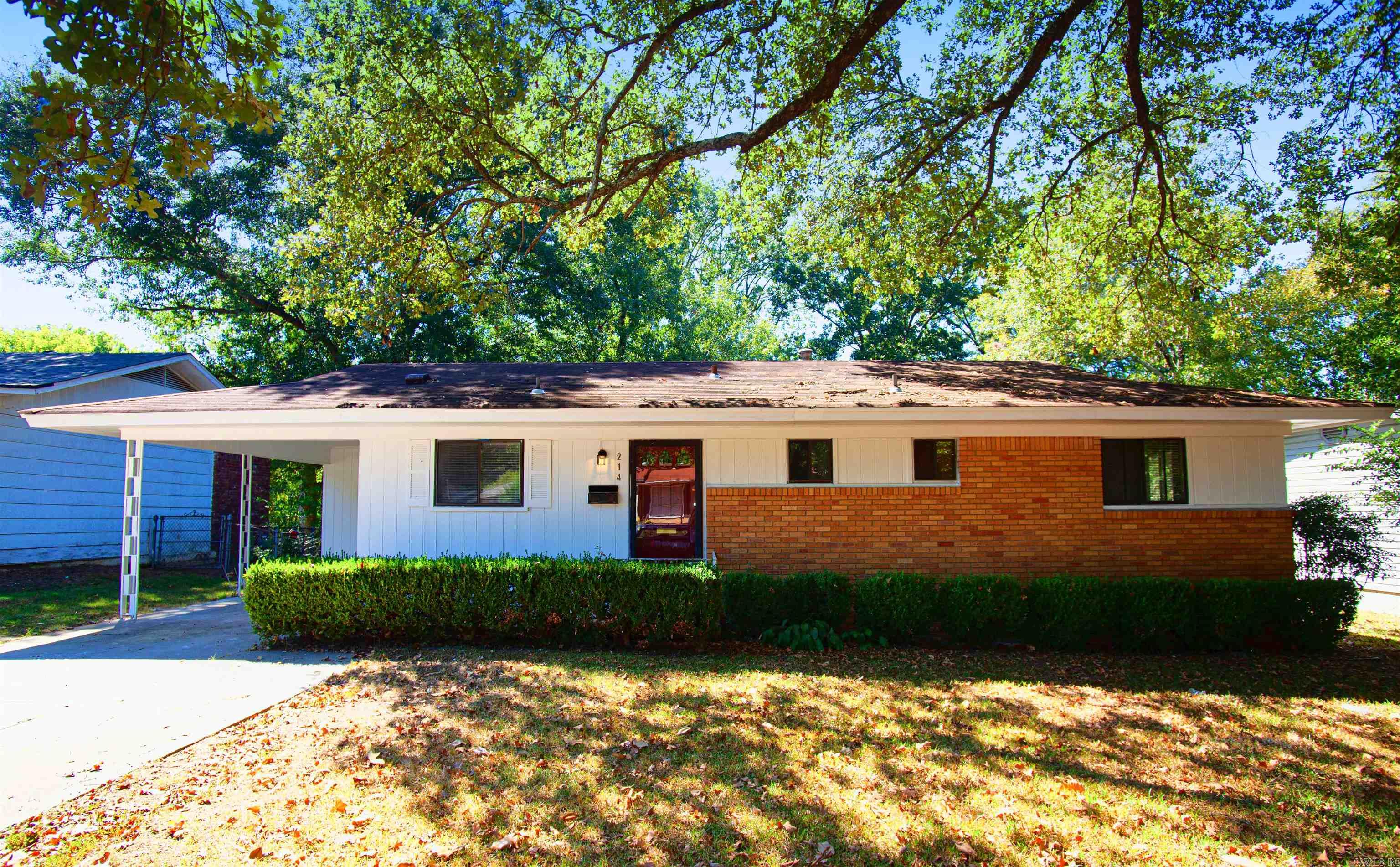 214 Gilbert Dr  Little Rock, AR
