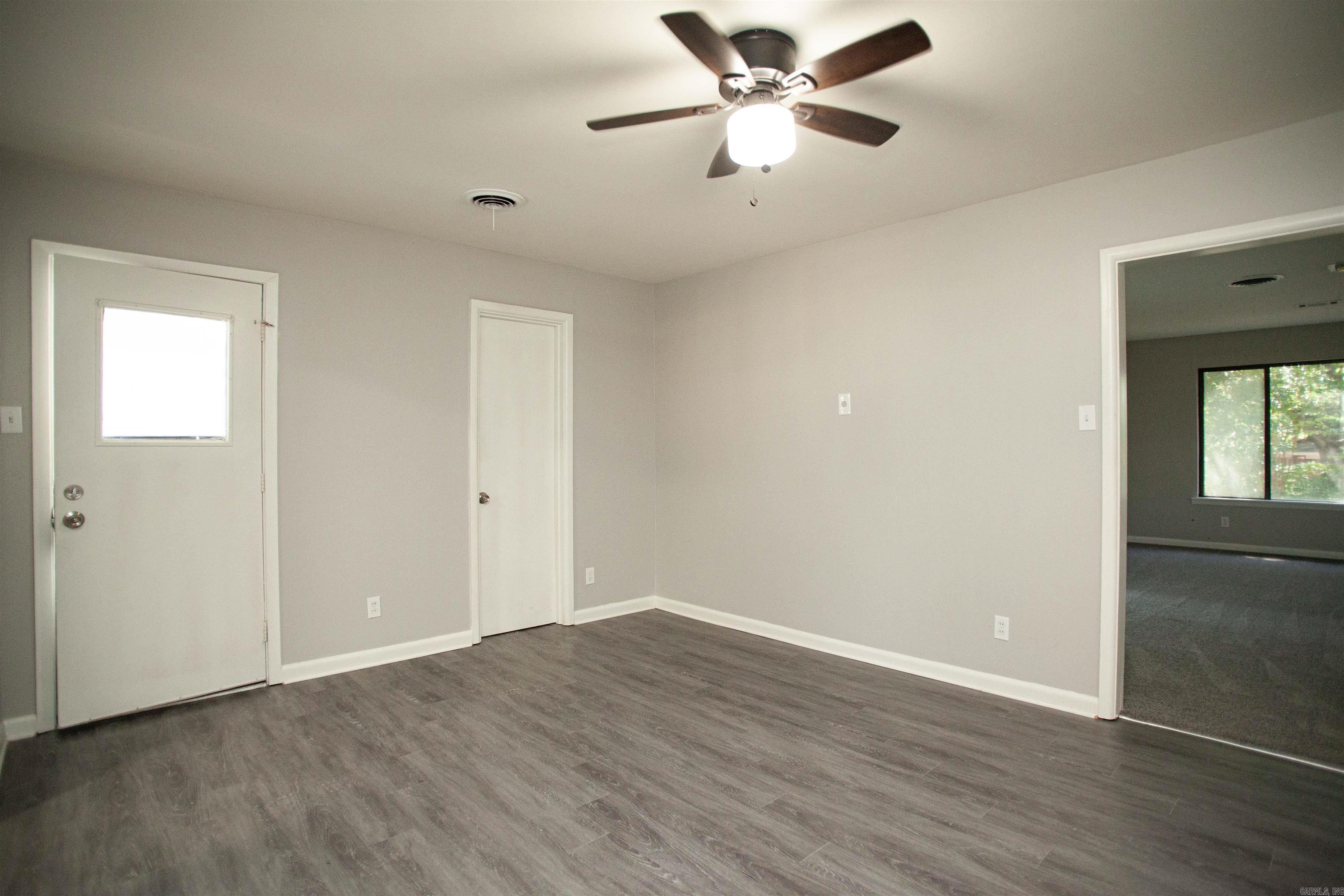 214 Gilbert Dr  Little Rock, AR