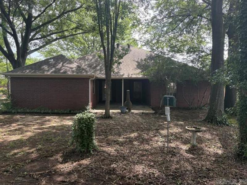 2125 Sprucewood  Conway, AR