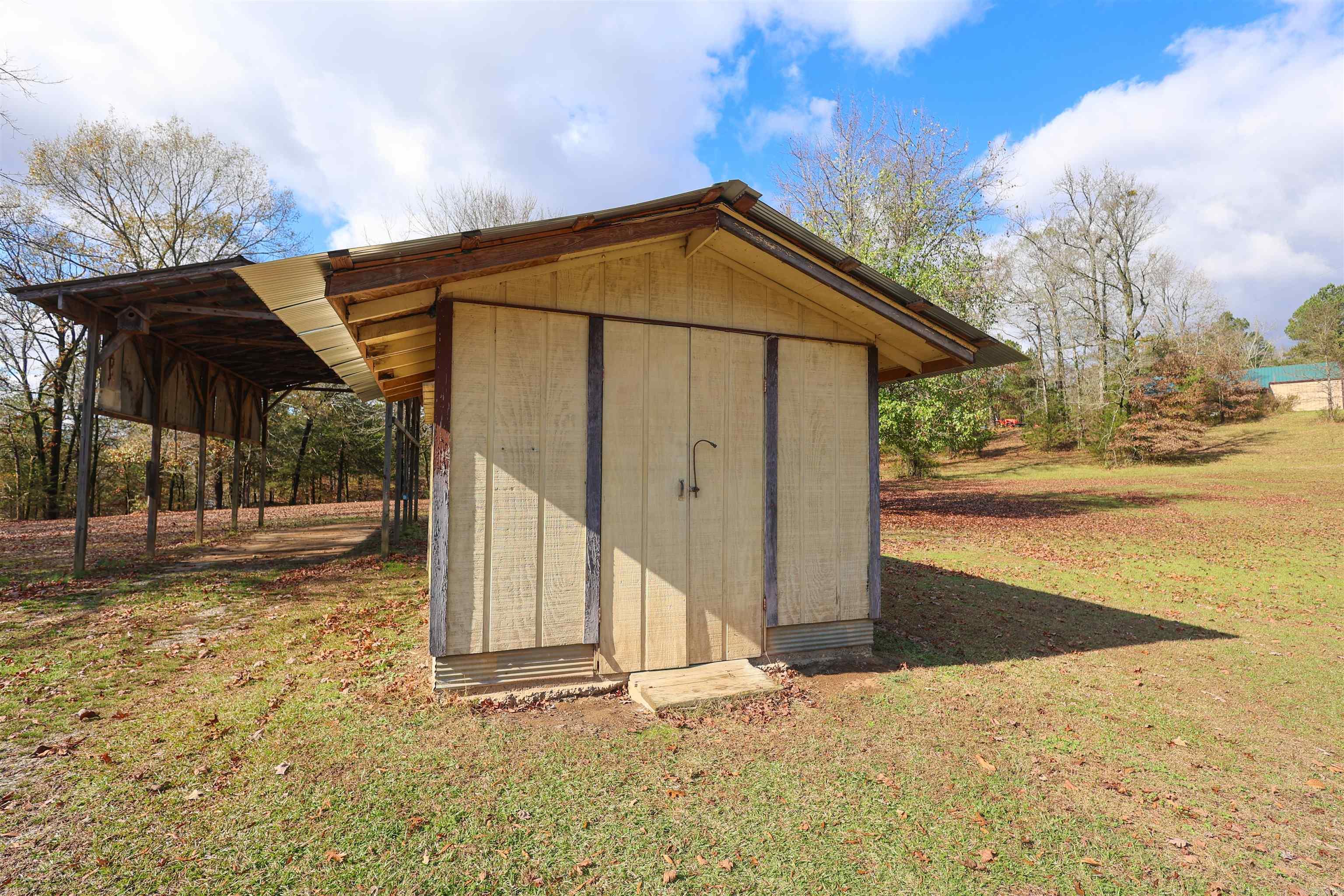 116 Loyd Cogburn  Glenwood, AR