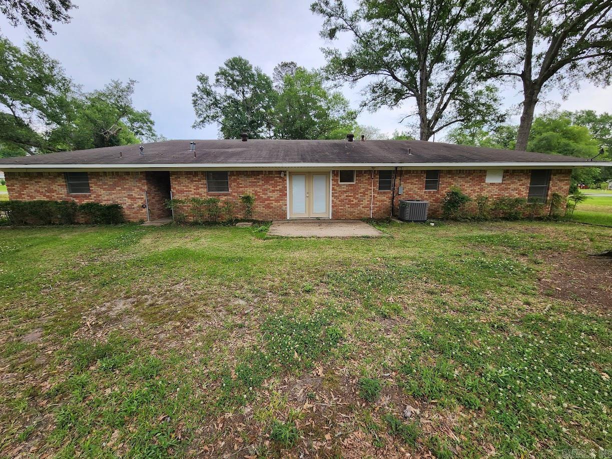 600 S Pine  Junction City, LA
