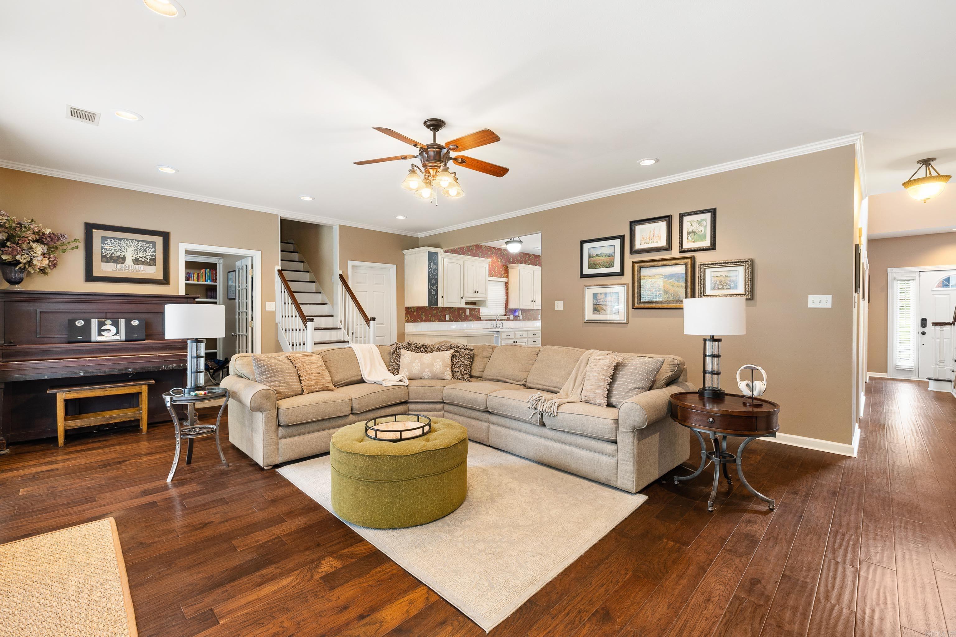 720 Miller Cove  Benton, AR