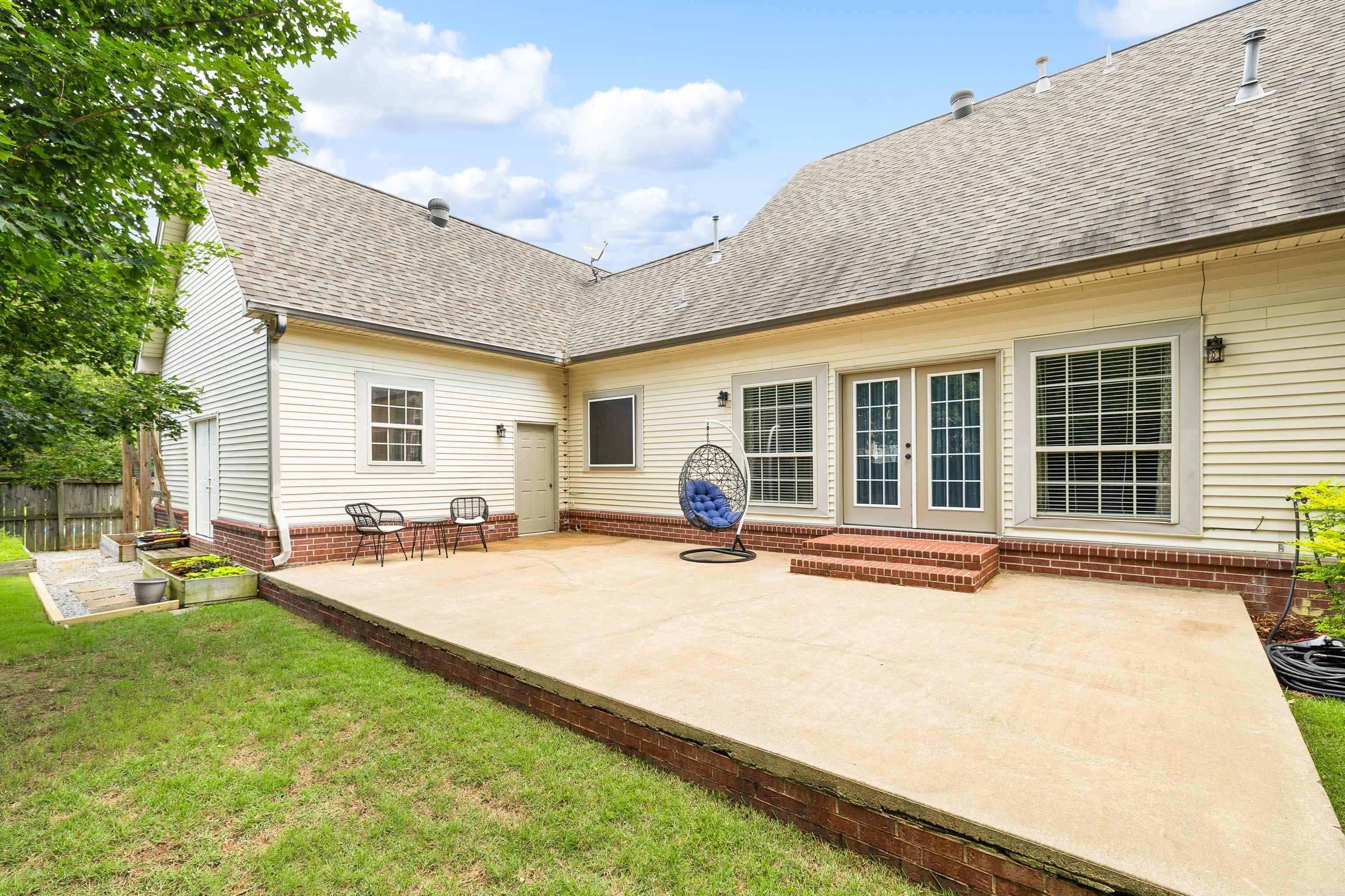 720 Miller Cove  Benton, AR