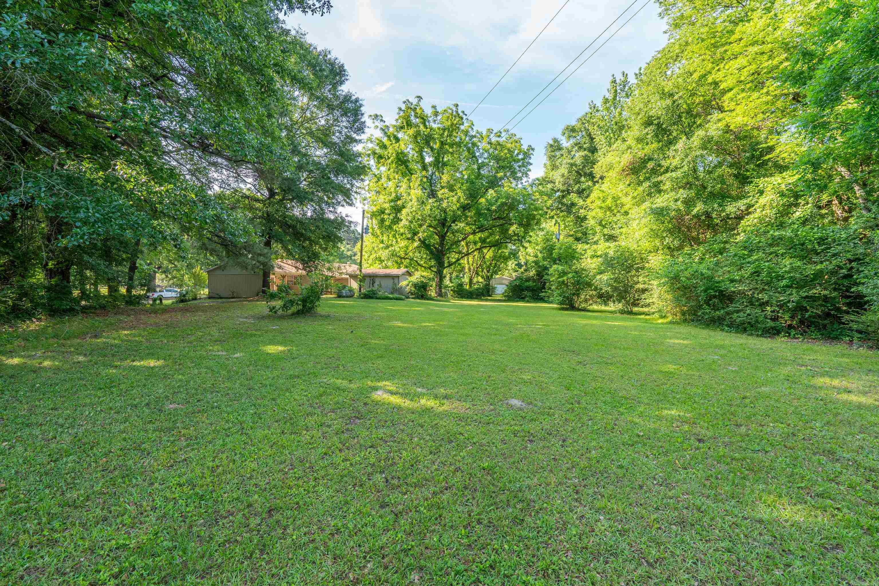 945 Snyder  Arkadelphia, AR