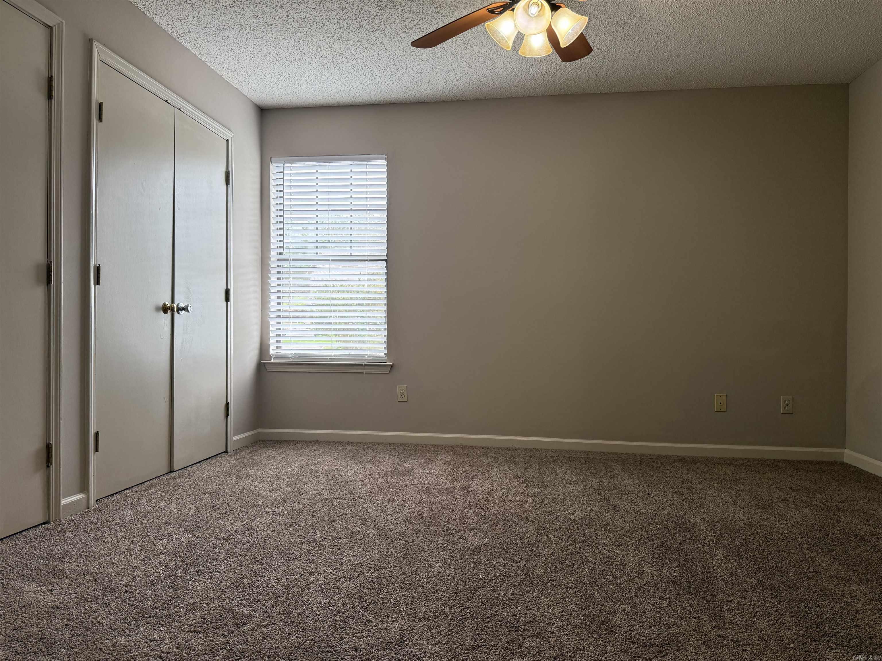 23 Edgehill  Maumelle, AR