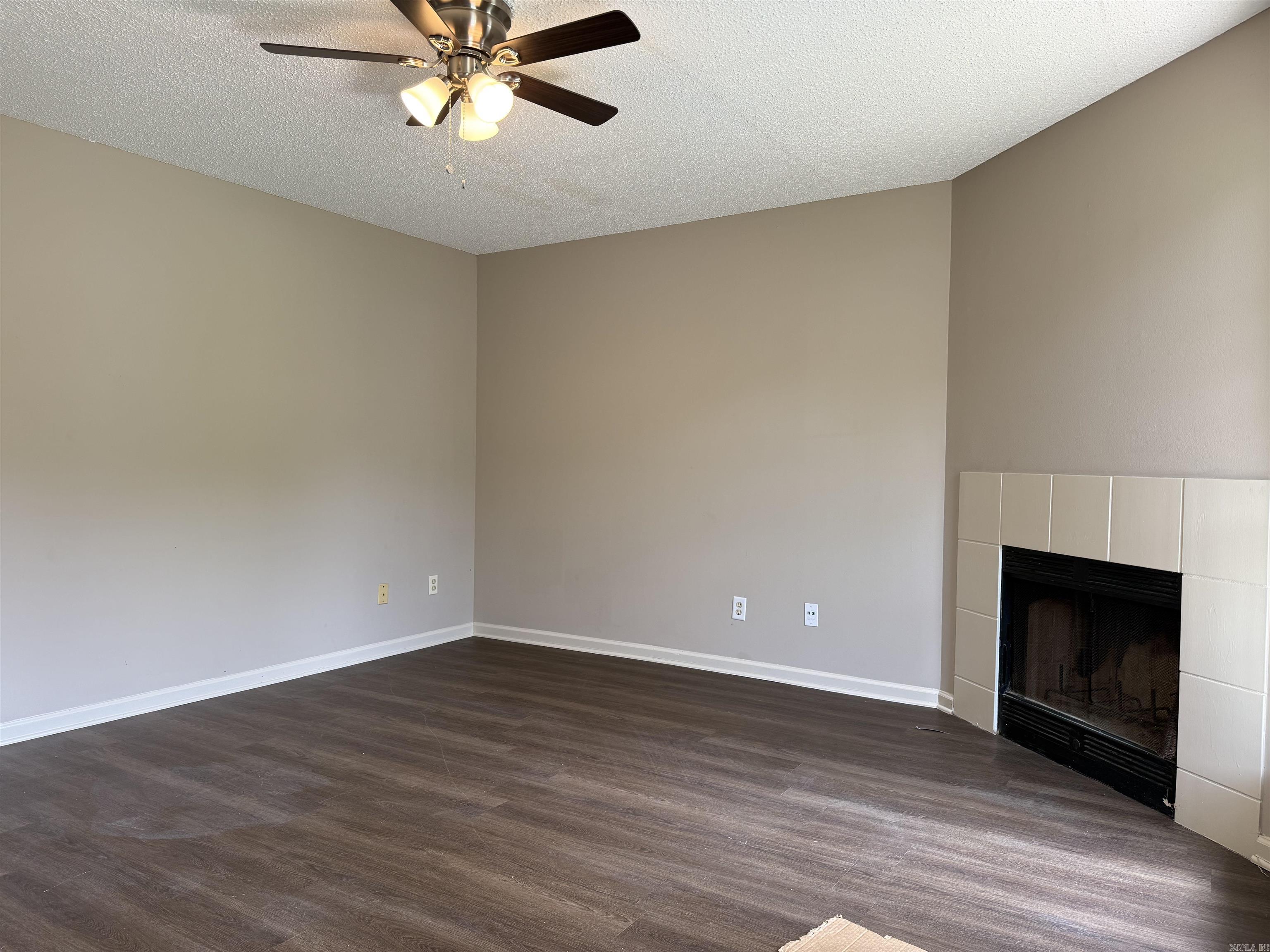 23 Edgehill  Maumelle, AR